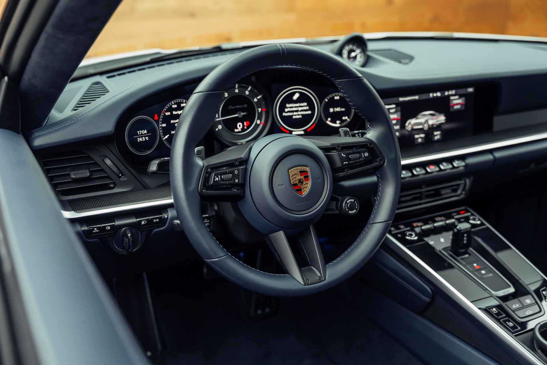 PORSCHE 911 Turbo S PDK-image-4