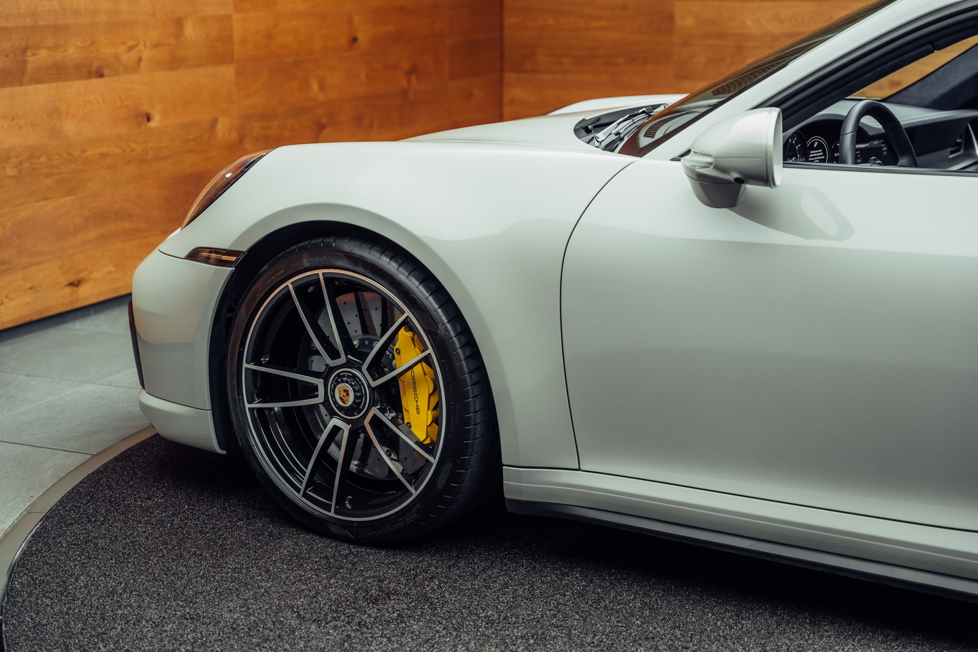PORSCHE 911 Turbo S PDK-image-22