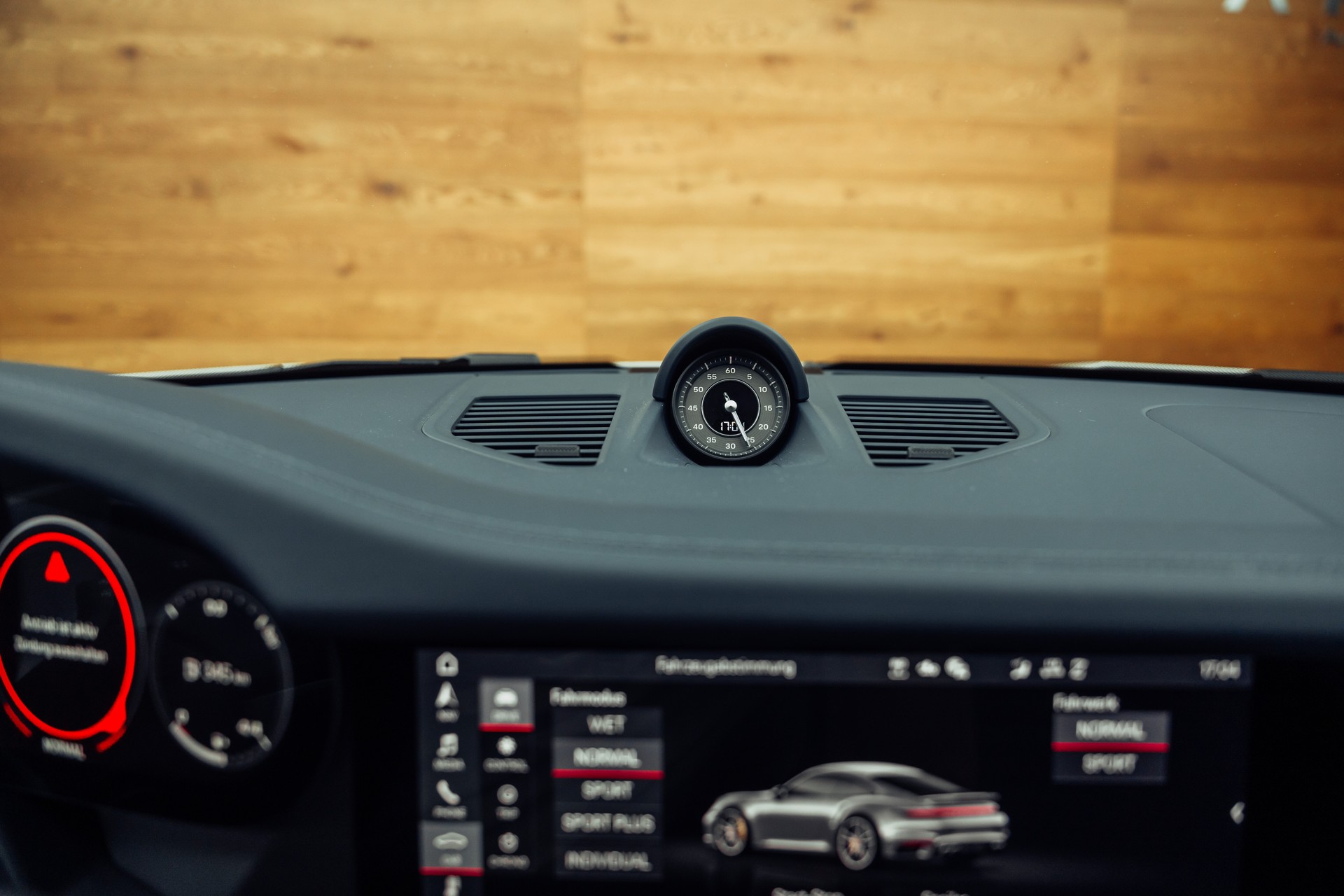PORSCHE 911 Turbo S PDK-image-16