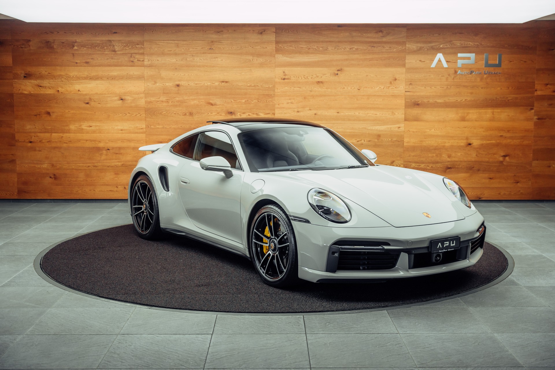 PORSCHE 911 Turbo S PDK-image-0