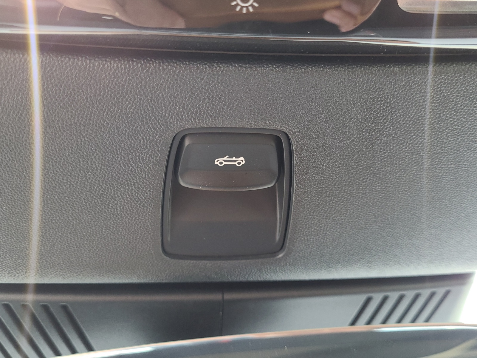 MINI Cabrio F67 2.0i John Cooper Works Paket XL-image-21