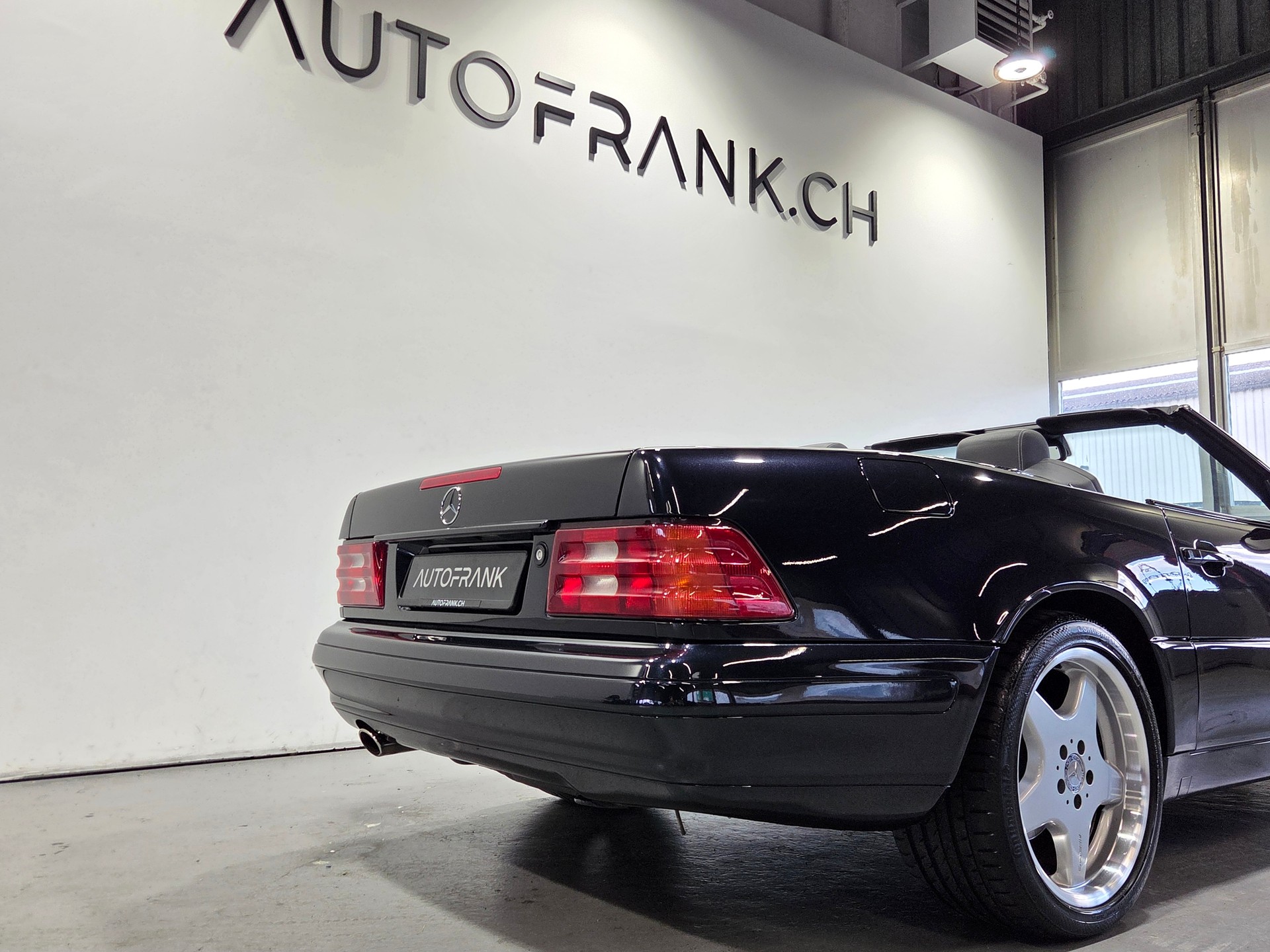 MERCEDES-BENZ SL 500 Final Edition-image-24