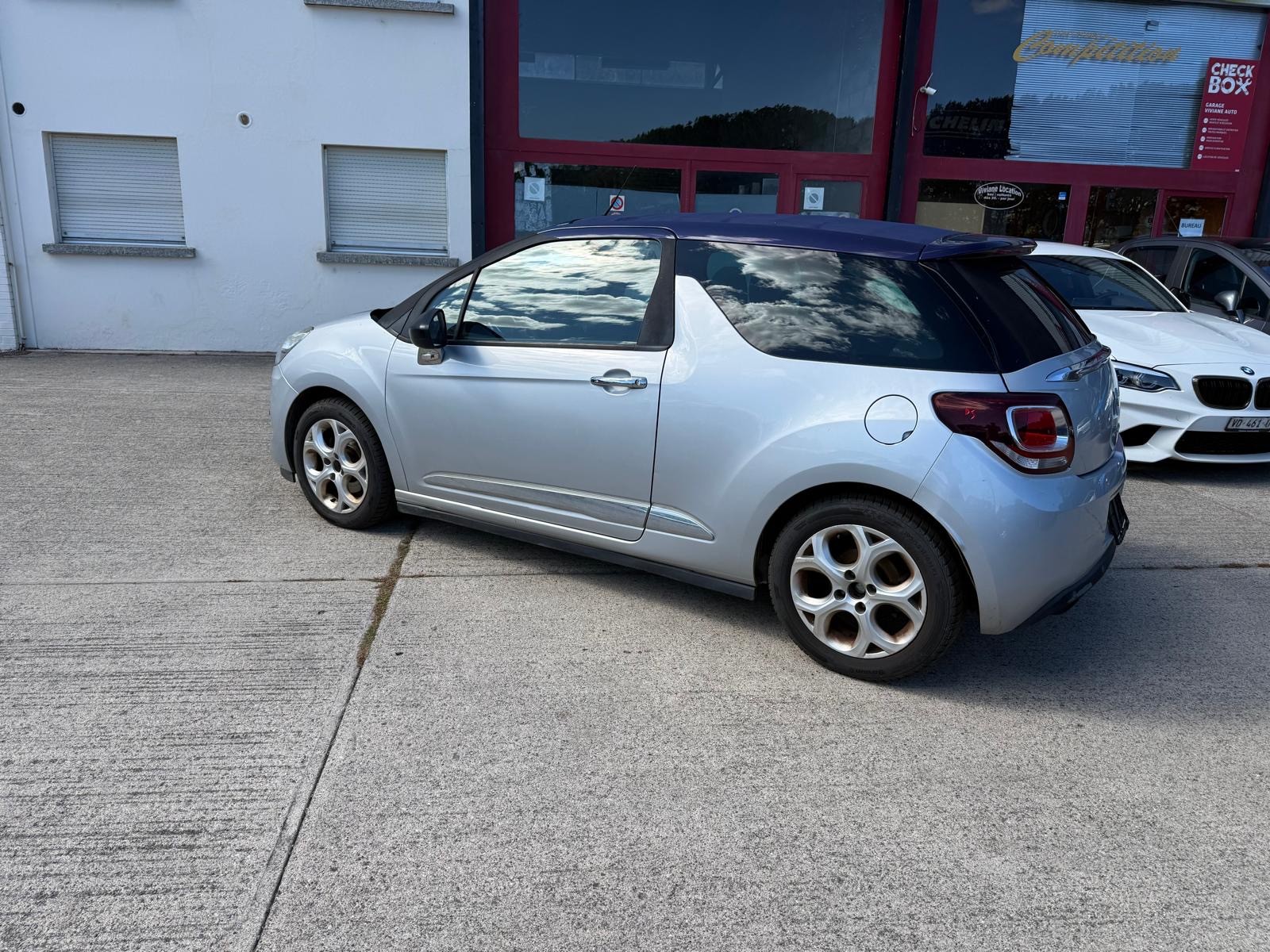 DS AUTOMOBILES DS3 Cabrio 1.6 THP Sport Chic-image-3