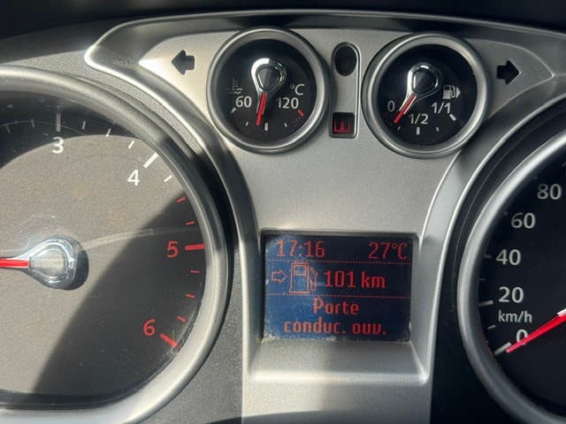 FORD Kuga 2.0 TDCi Titanium 4WD-image-4