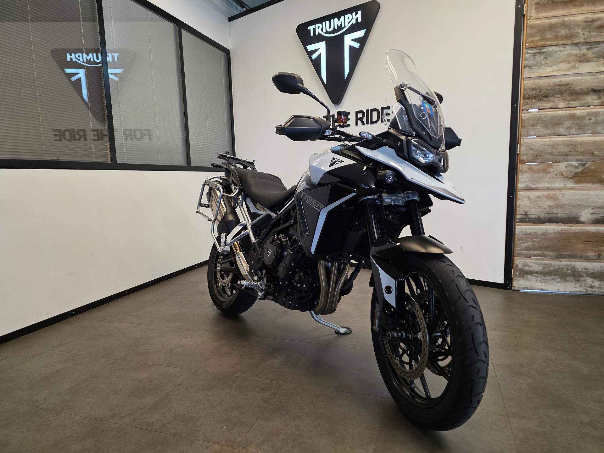 TRIUMPH Tiger 900 GT Pro
