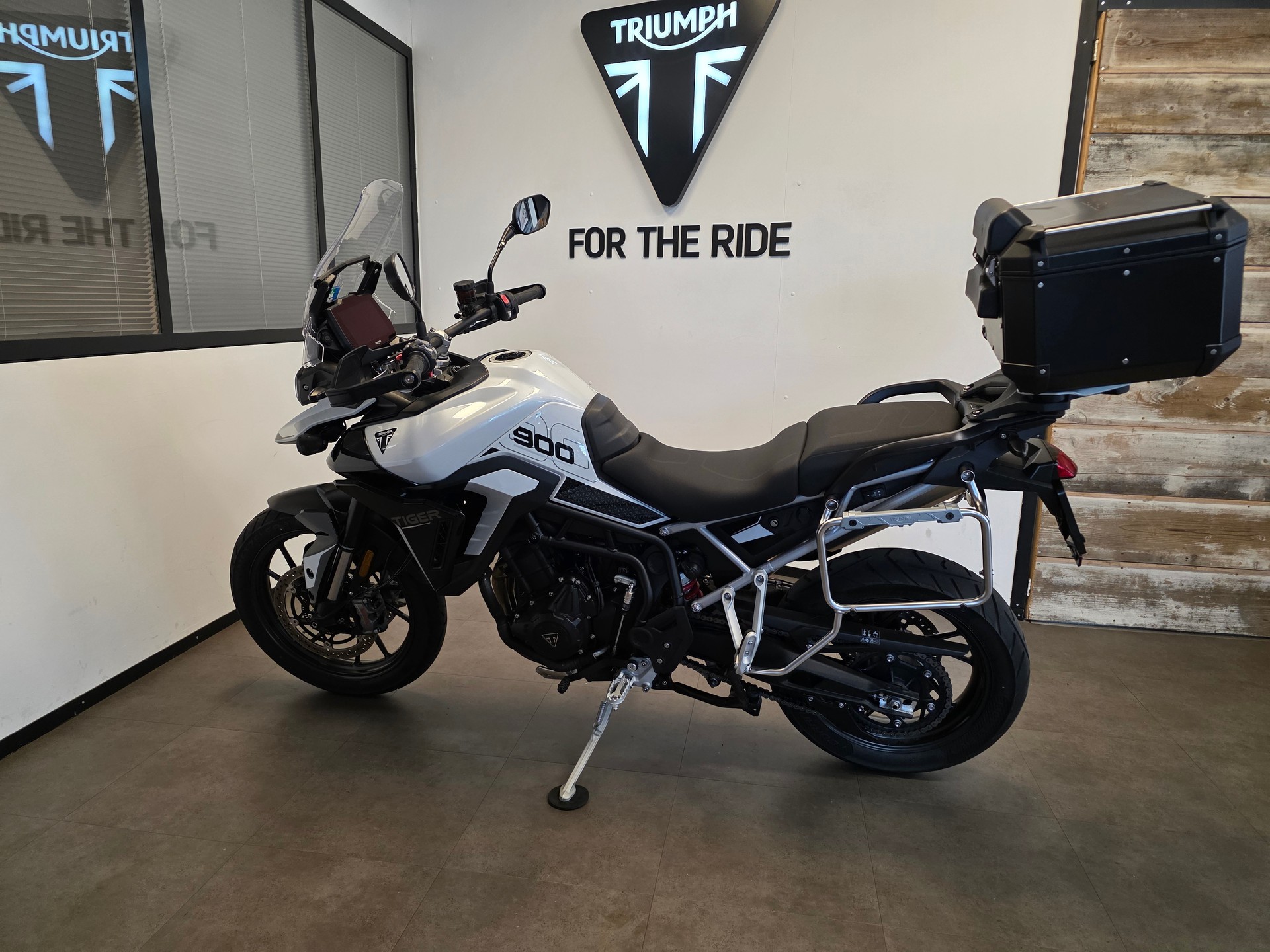 TRIUMPH Tiger 900 GT Pro-image-2