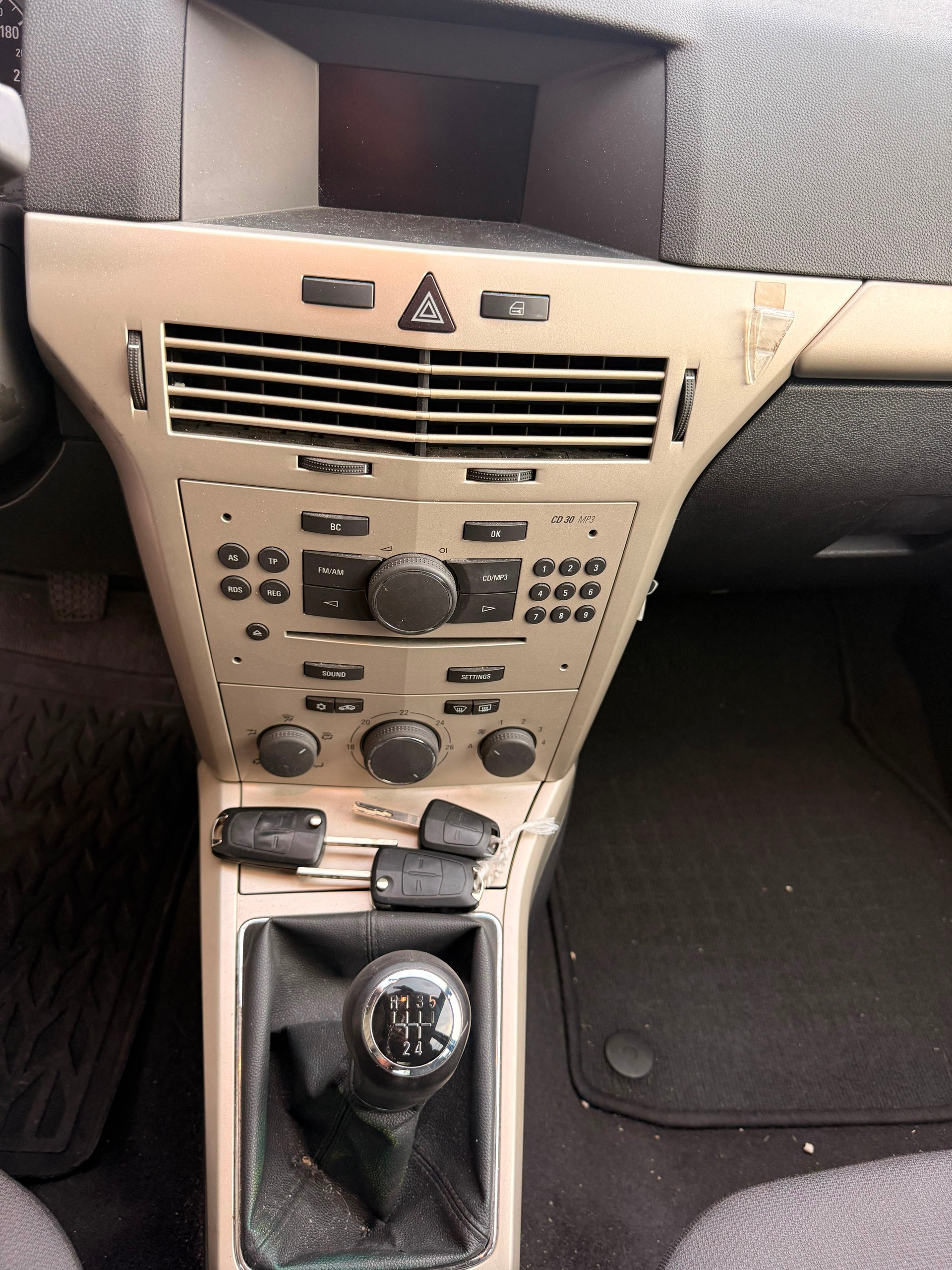 OPEL Astra 1.6i 16V Enjoy Ab MFK-image-7