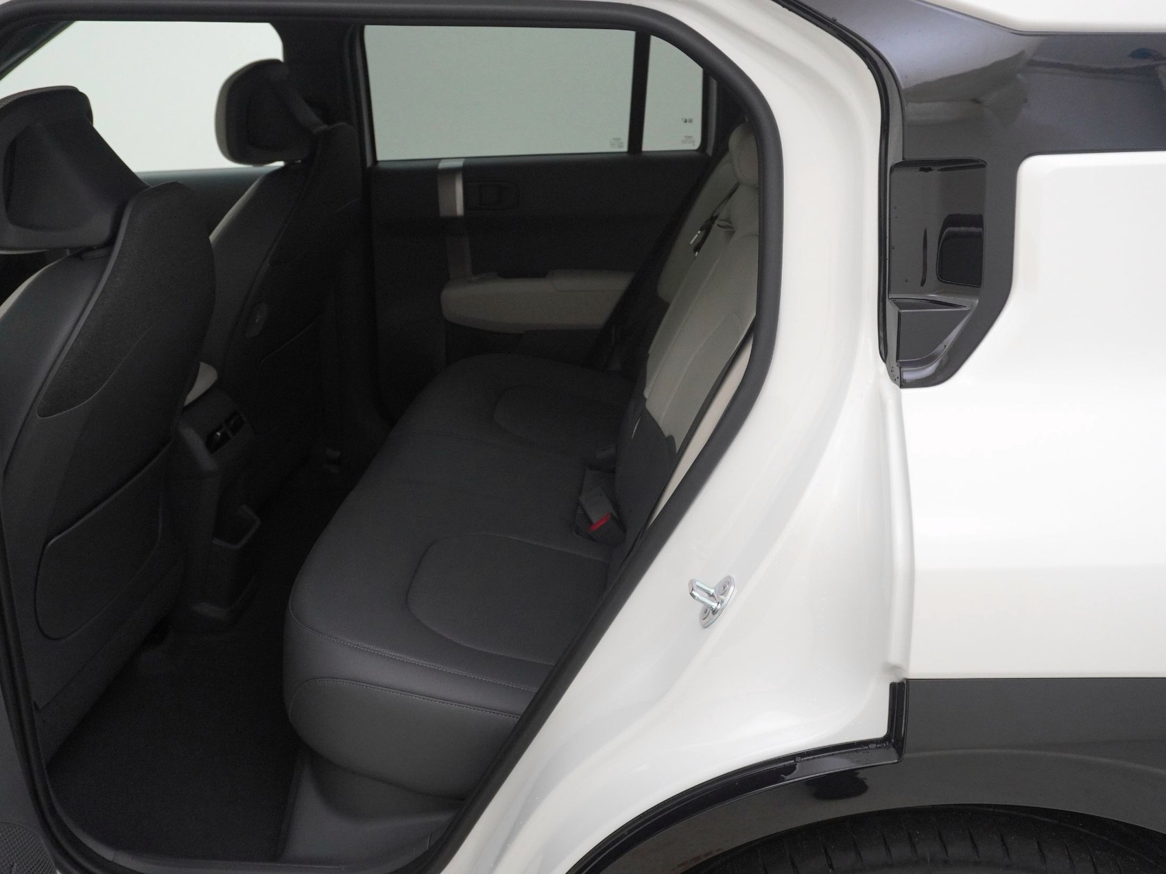 KIA EV3 81 kWh GT-Line 4x4-image-13