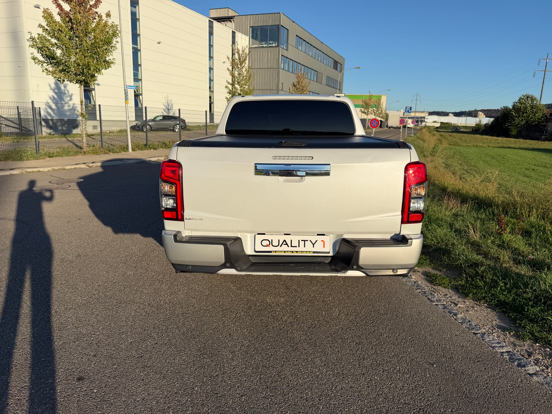 MITSUBISHI L 200 2.2 Diamond Double Cab Automat-360°-Kamera-image-12