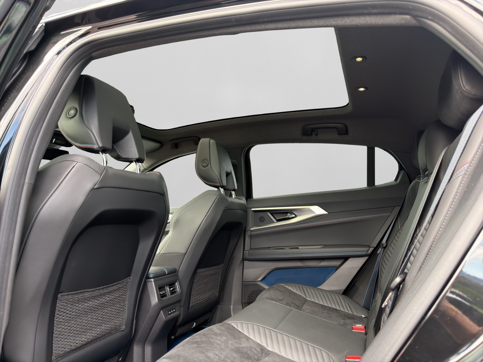 RENAULT Rafale 1.2 E-Tech Plug-in Atelier Alpine-image-9