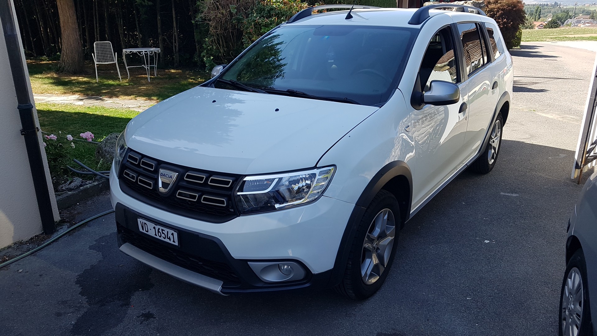 DACIA 0.9 TCe Stepway E6c S/S-image-1