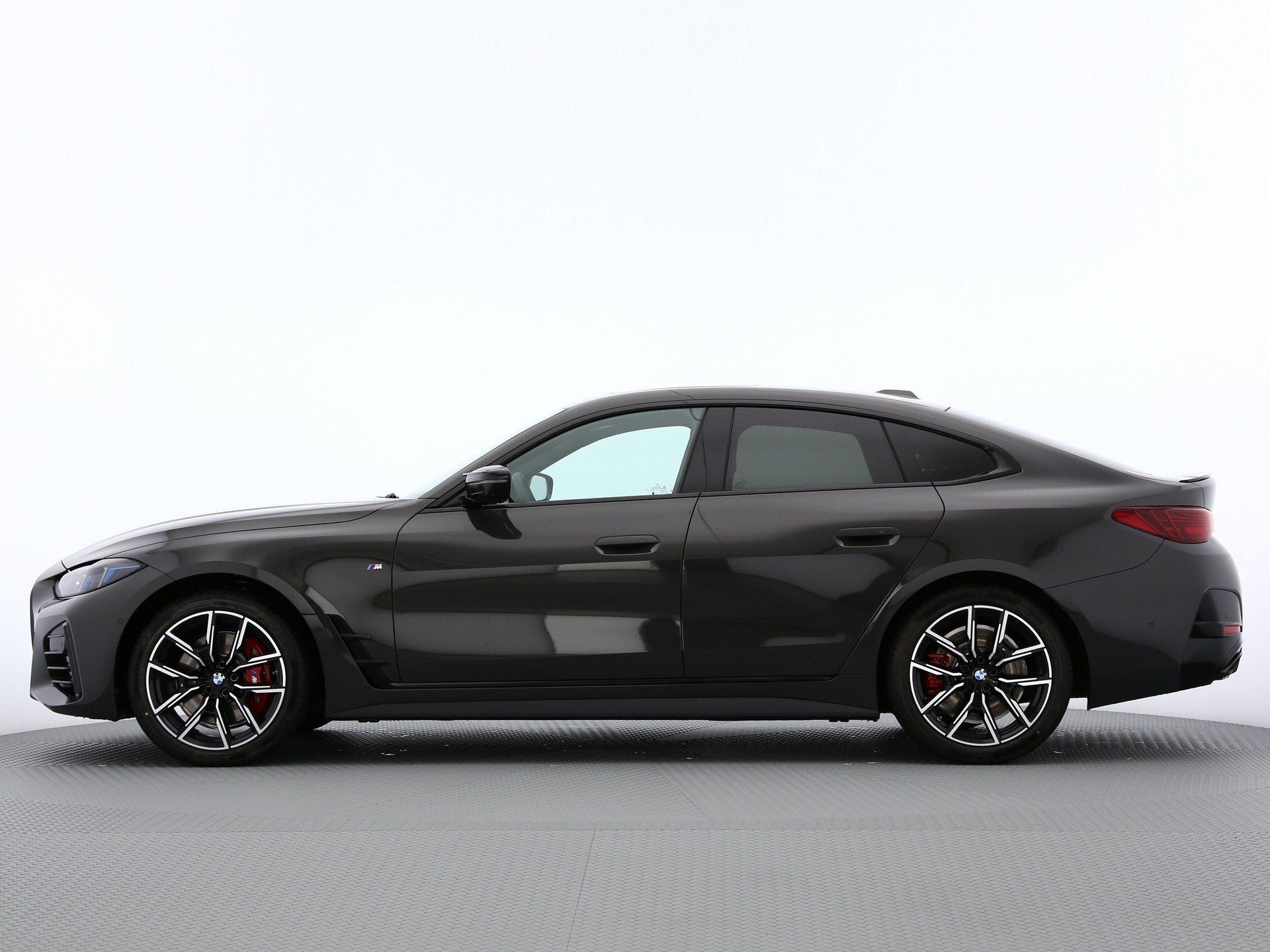 BMW M440i xDrive Gran Coupé-image-2