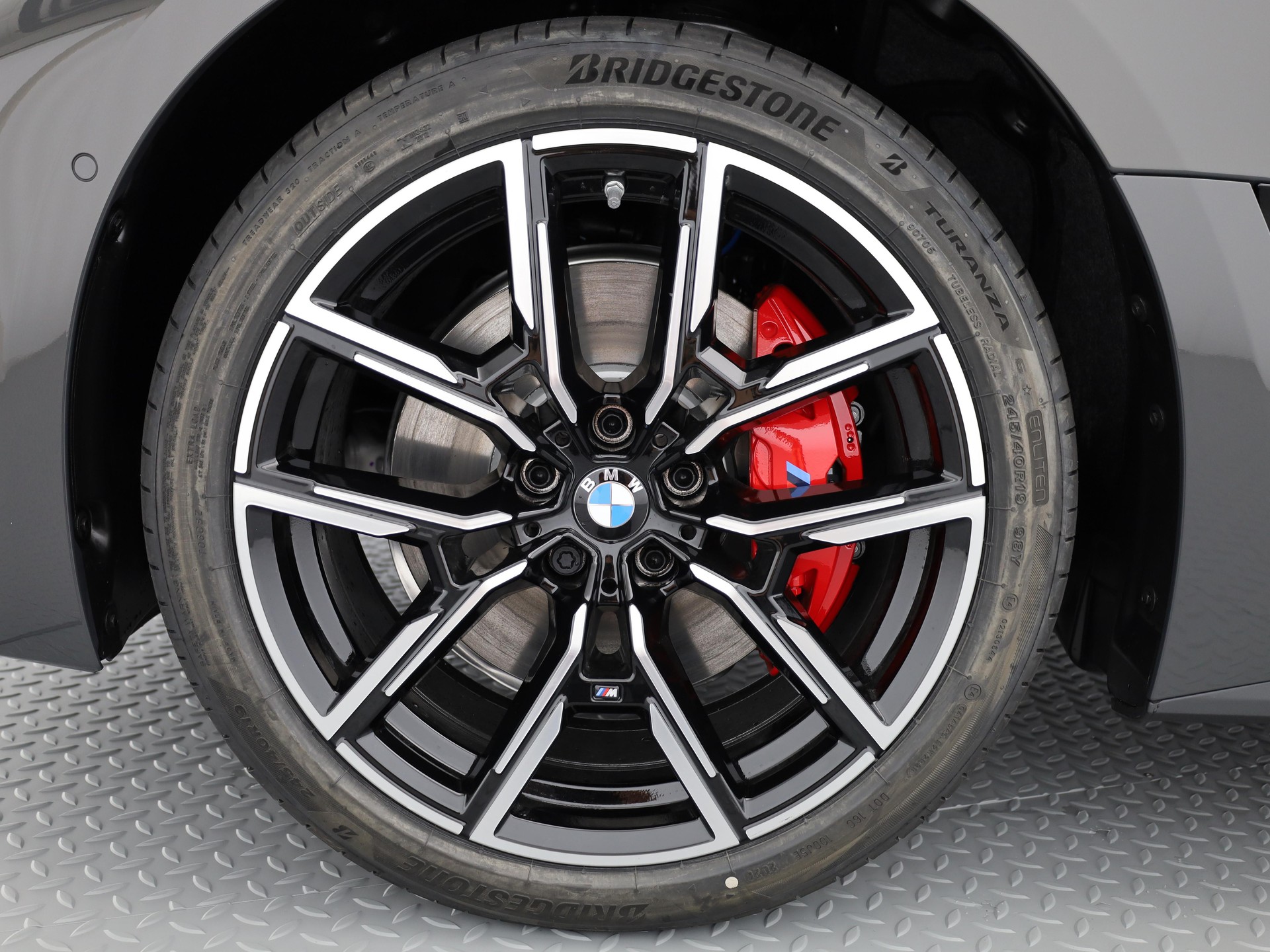 BMW M440i xDrive Gran Coupé-image-23