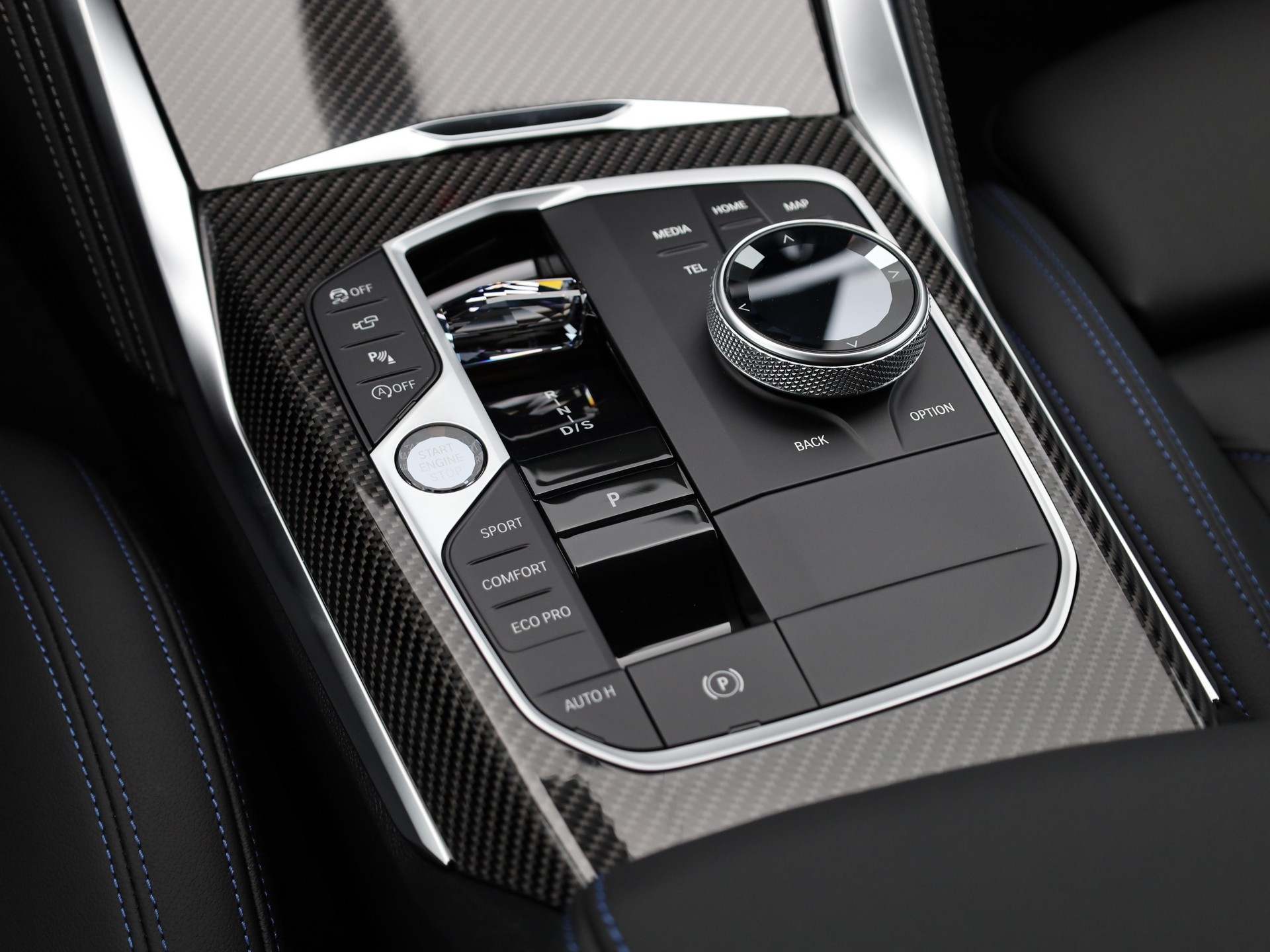 BMW M440i xDrive Gran Coupé-image-19