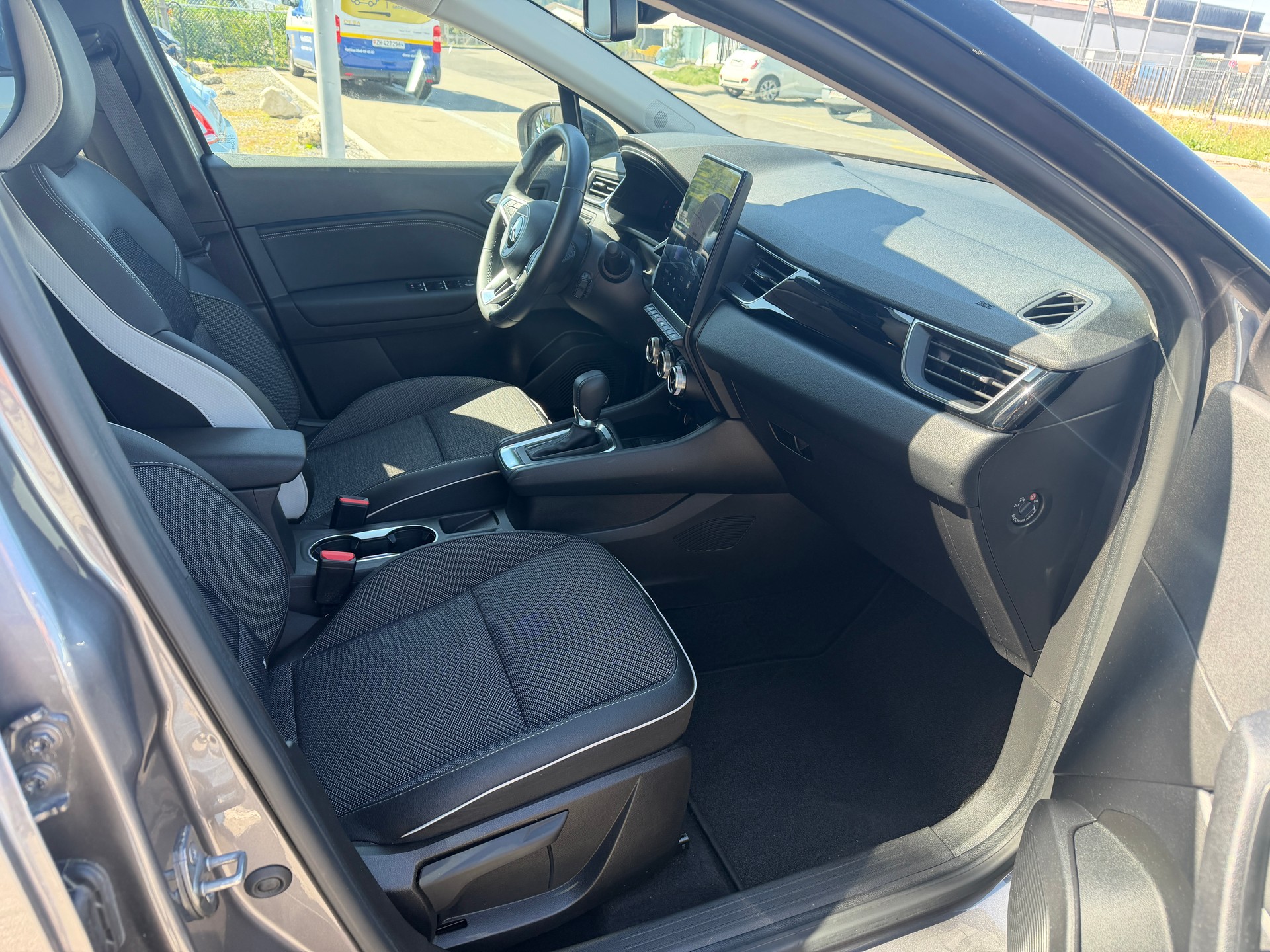 MITSUBISHI ASX 1.6 PHEV Intense-image-9