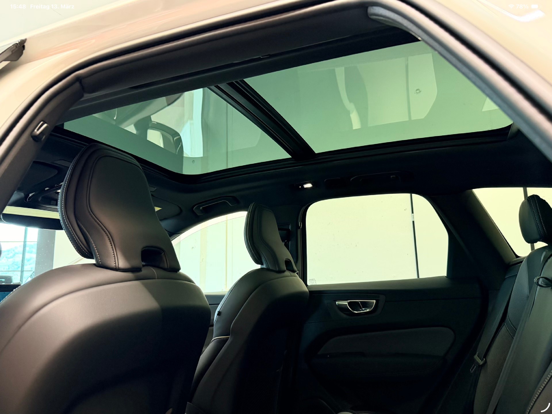 VOLVO 2.0 T6 TE Black Edition eAWD-image-5