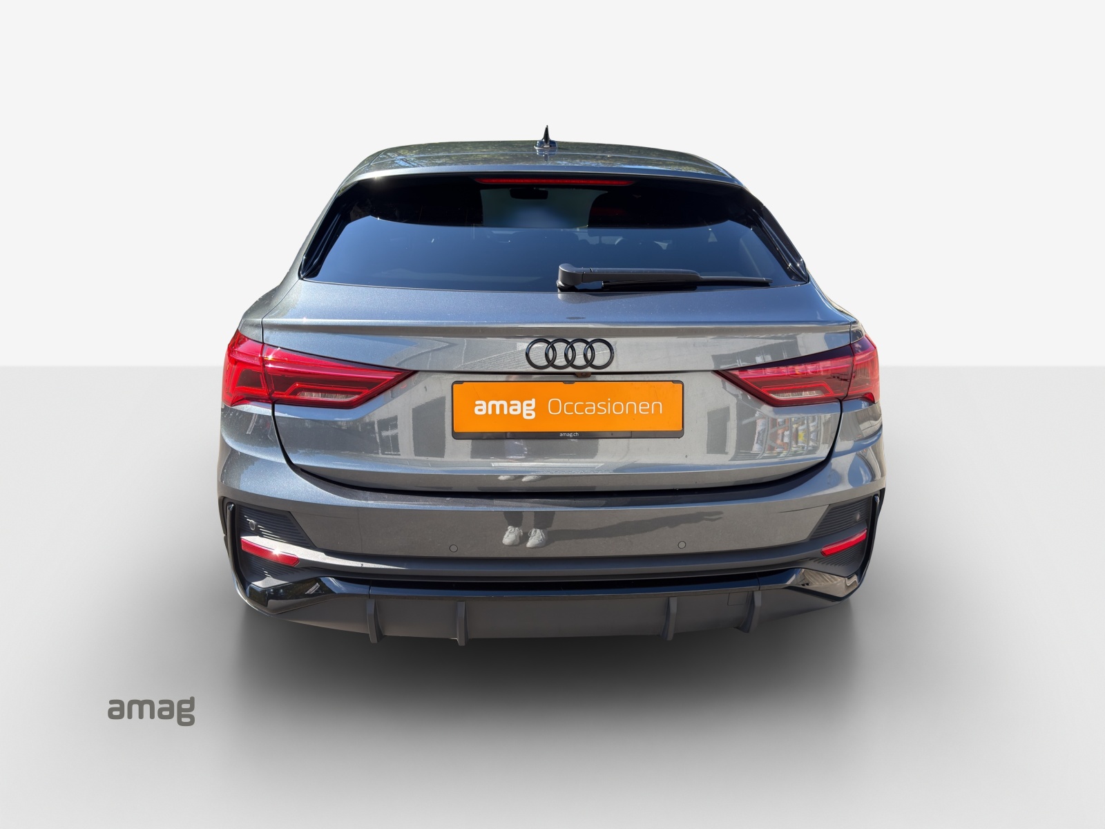 AUDI Q3 Sportback 35 TFSI S line Attraction S-tronic-showroom-element-3