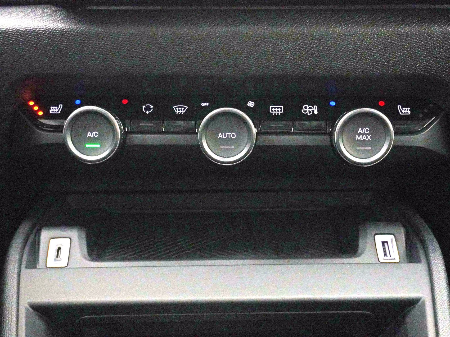 CITROEN C4 1.2 Hybrid You+-image-15