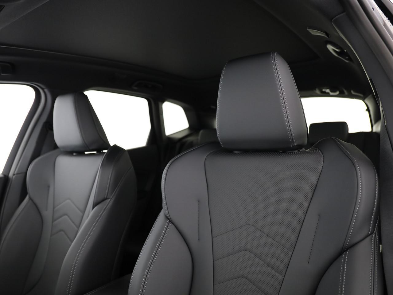 BMW 2er Reihe U06 Active Tourer 230e xDrive paddles-image-17