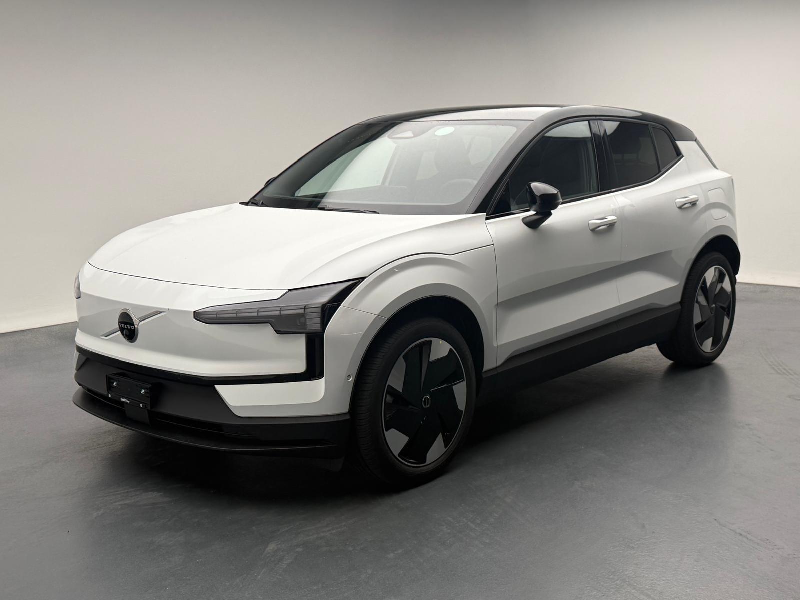 VOLVO EX30 P8 Ultra AWD-image-0