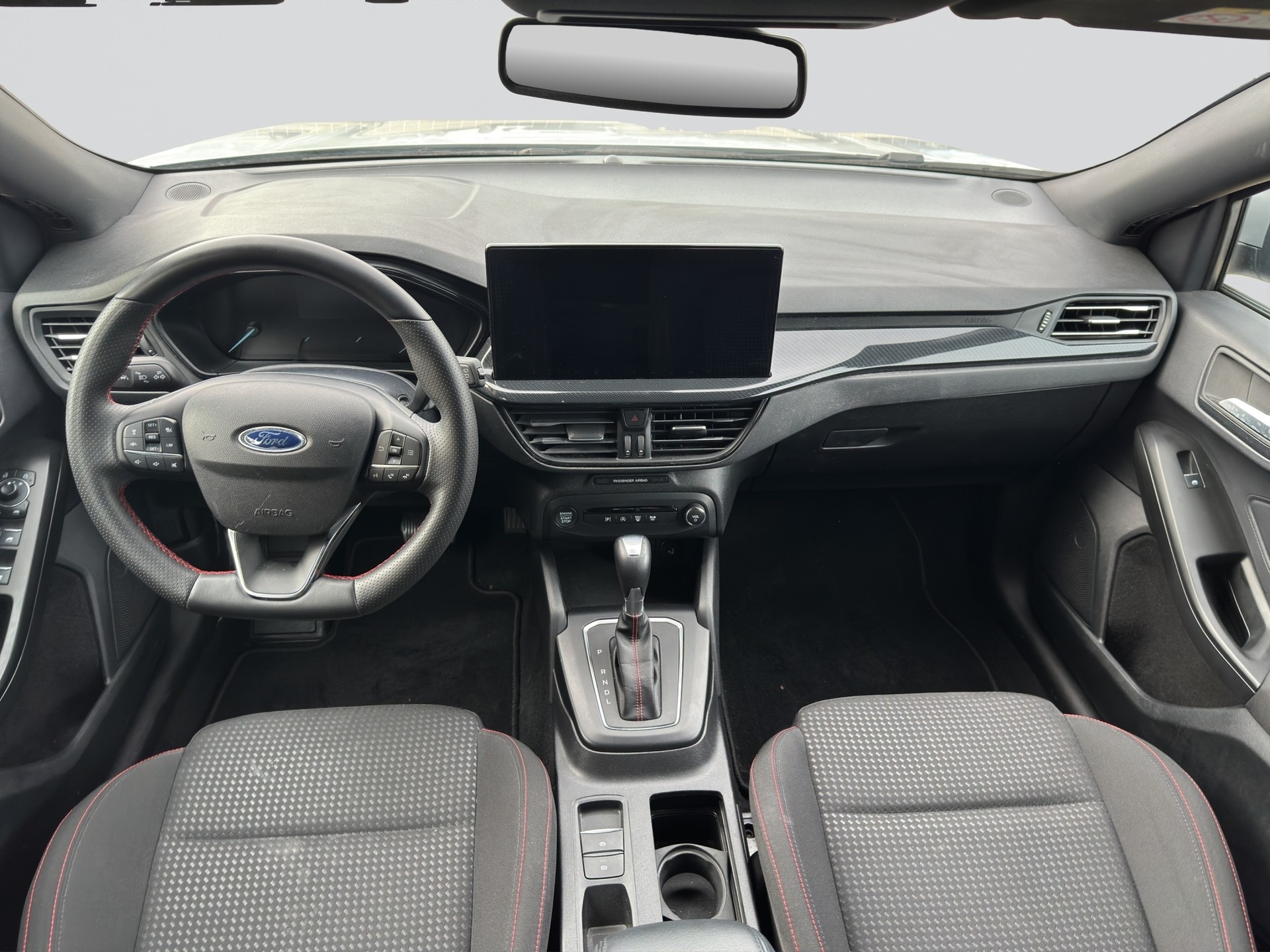 FORD Focus 1.0 MHEV ST-Line Automat-image-13