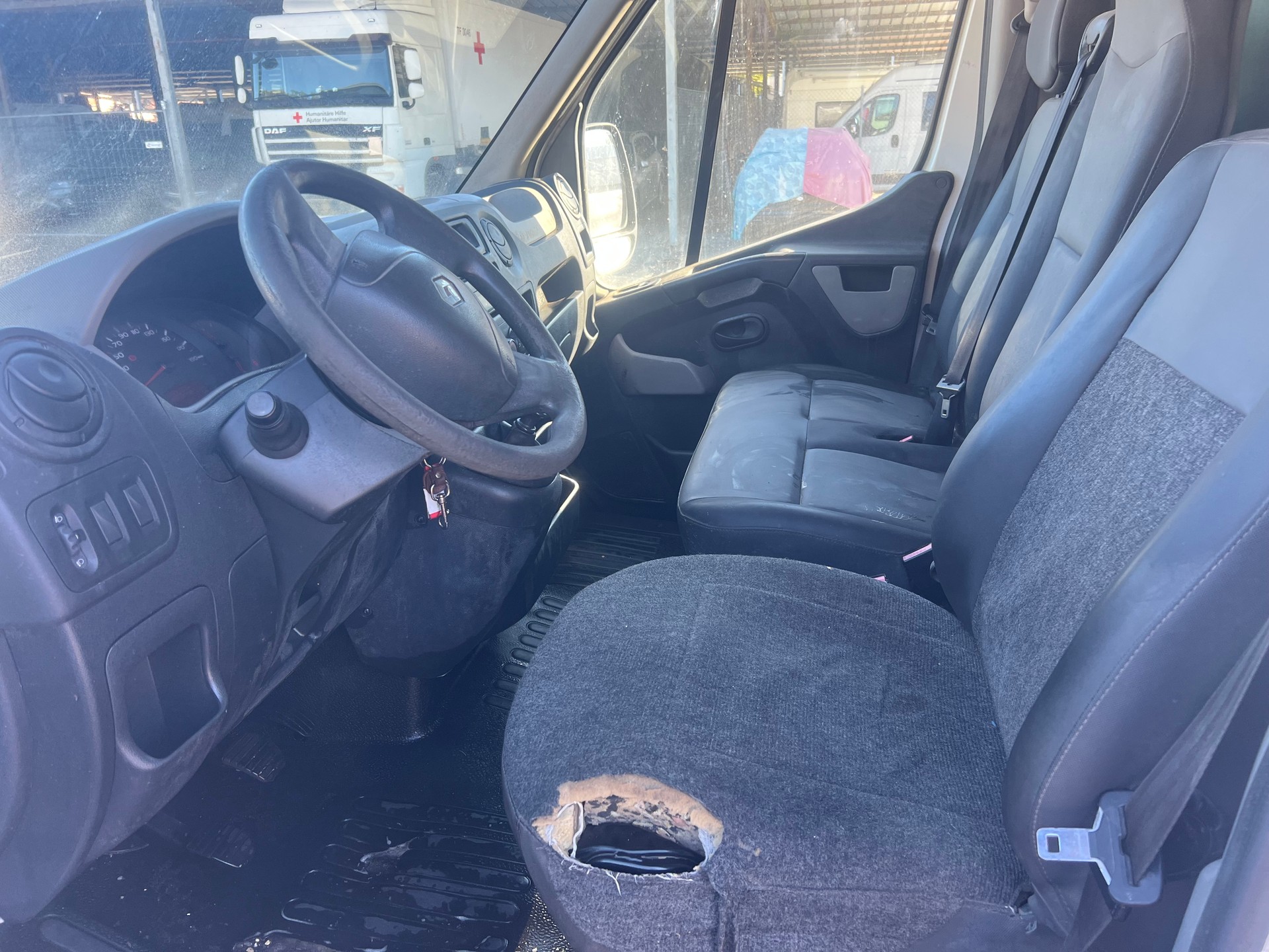 RENAULT Master T35 2.3dCi L3H1-image-6