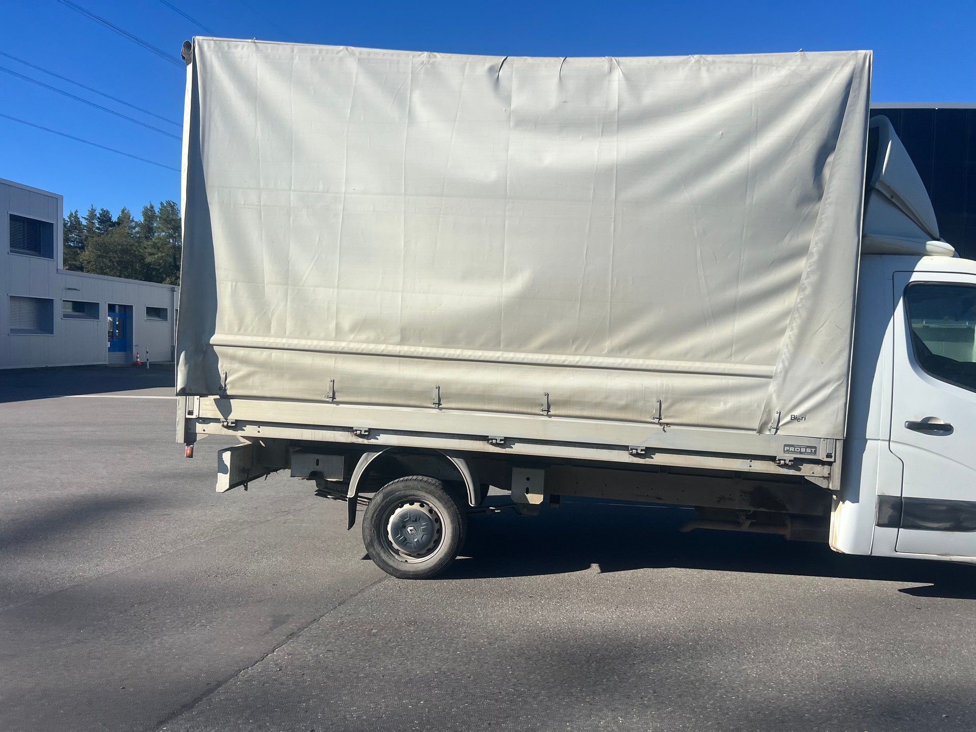 RENAULT Master T35 2.3dCi L3H1-image-3