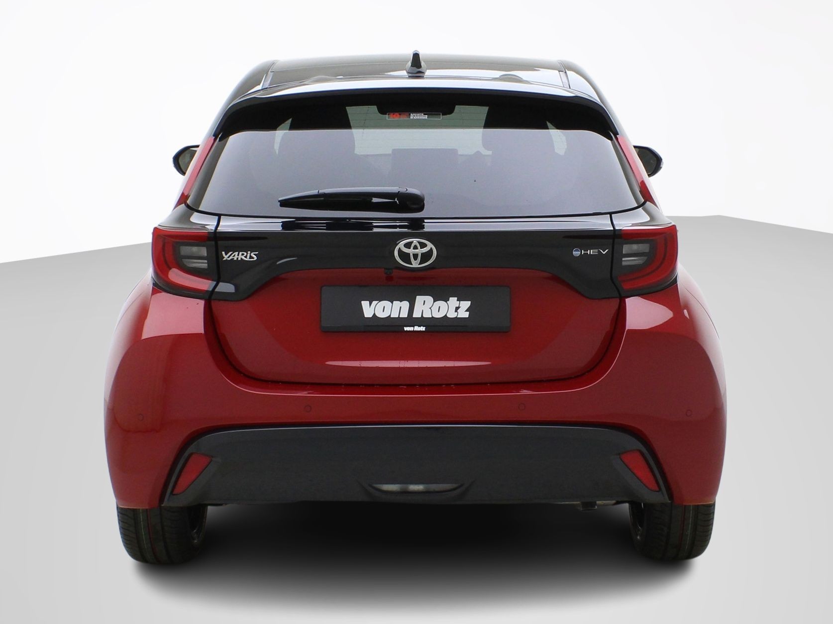 TOYOTA Yaris 1.5 VVT-i HSD Premium ** Panorama-Glasdach **-image-2