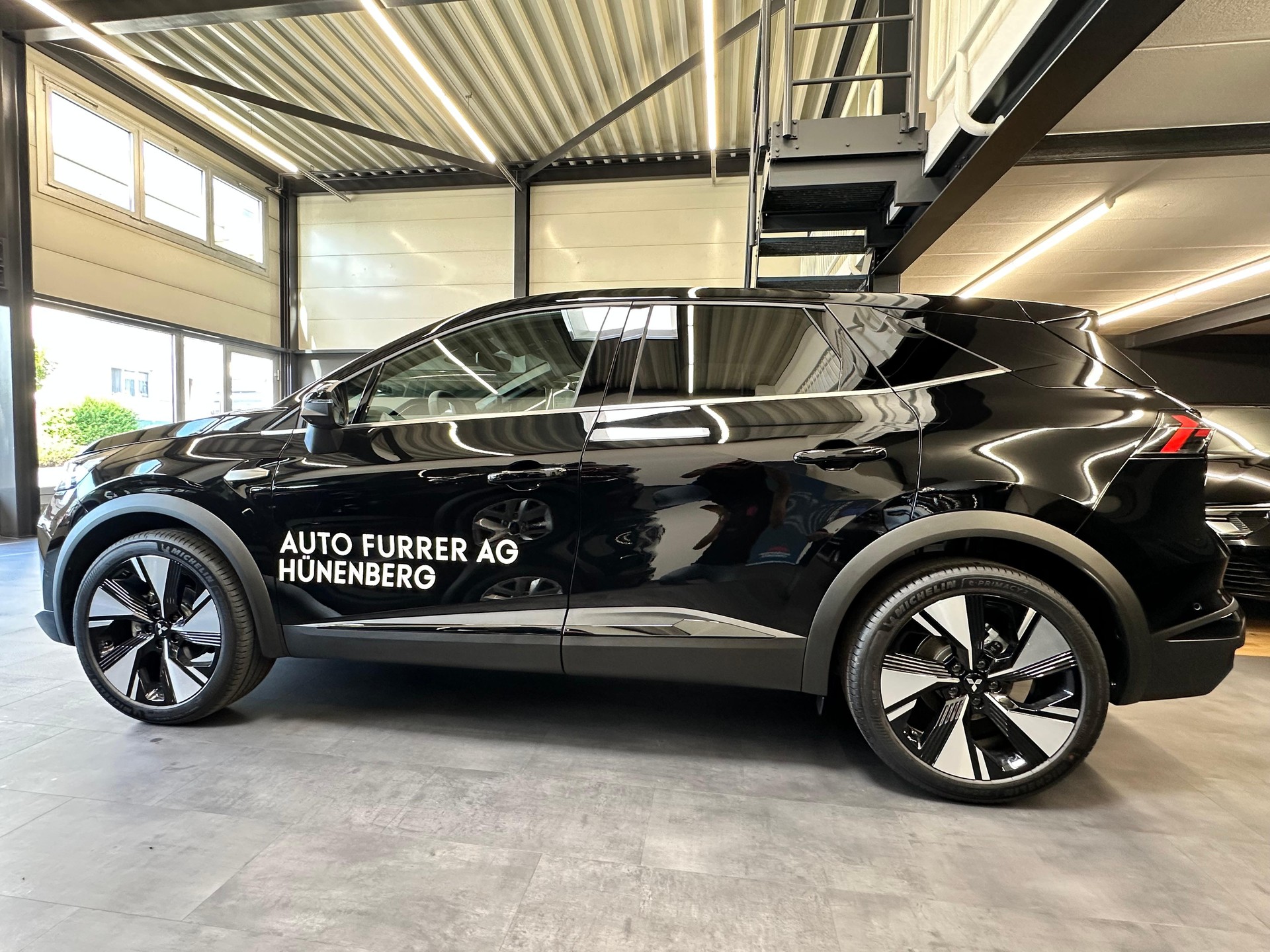 MITSUBISHI Grandis 1.3 MH Intense-image-1
