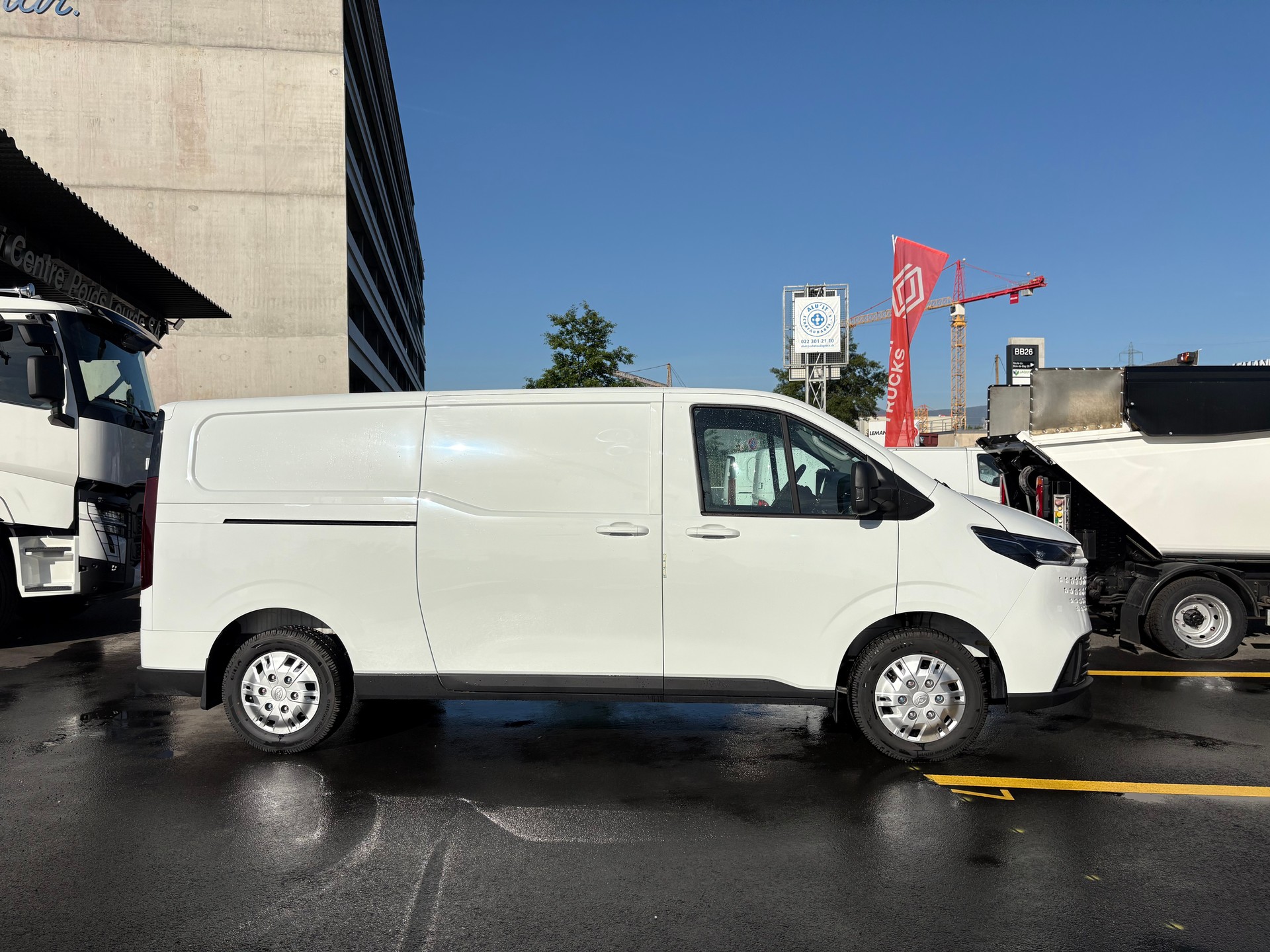 MAXUS eDeliver 7 L2 88kWh-image-10