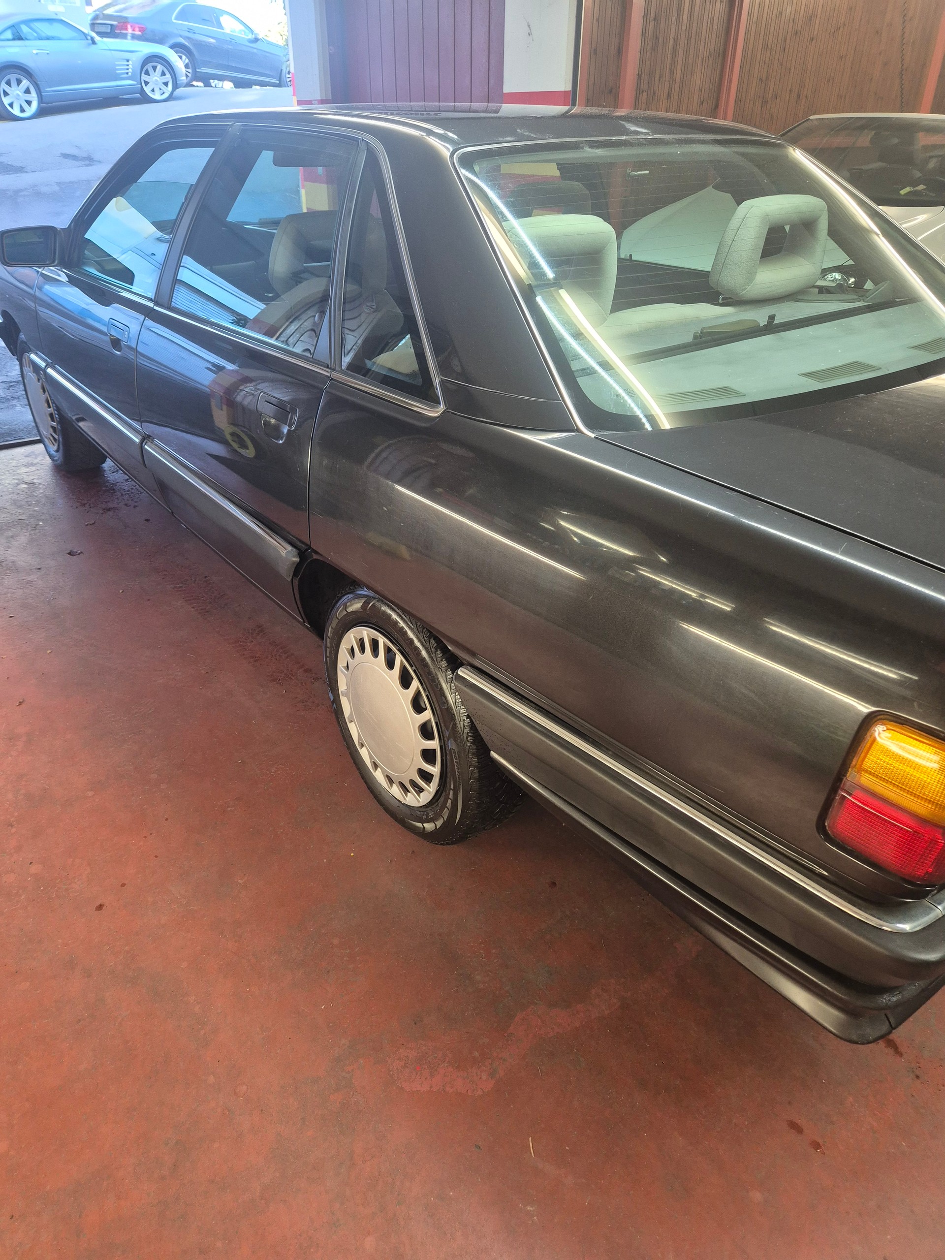 AUDI 100-image-2