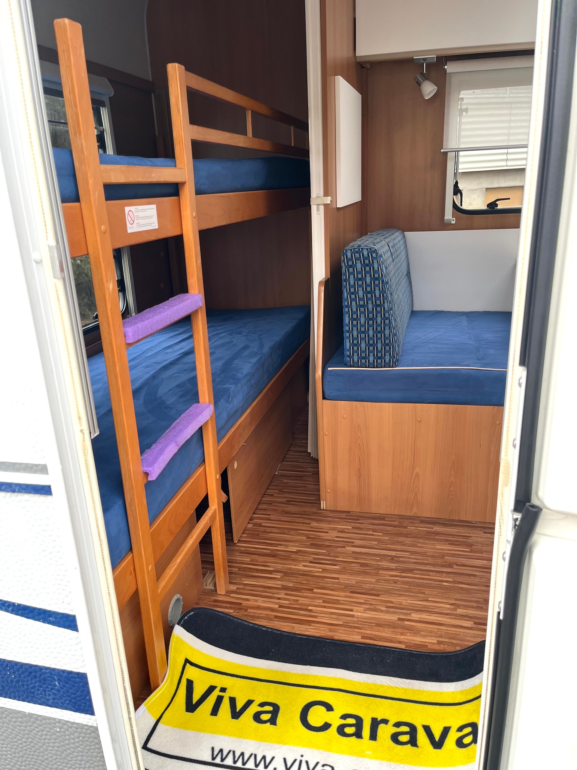 DETHLEFFS EL3 mit Kajüttenbett und Mover-image-7