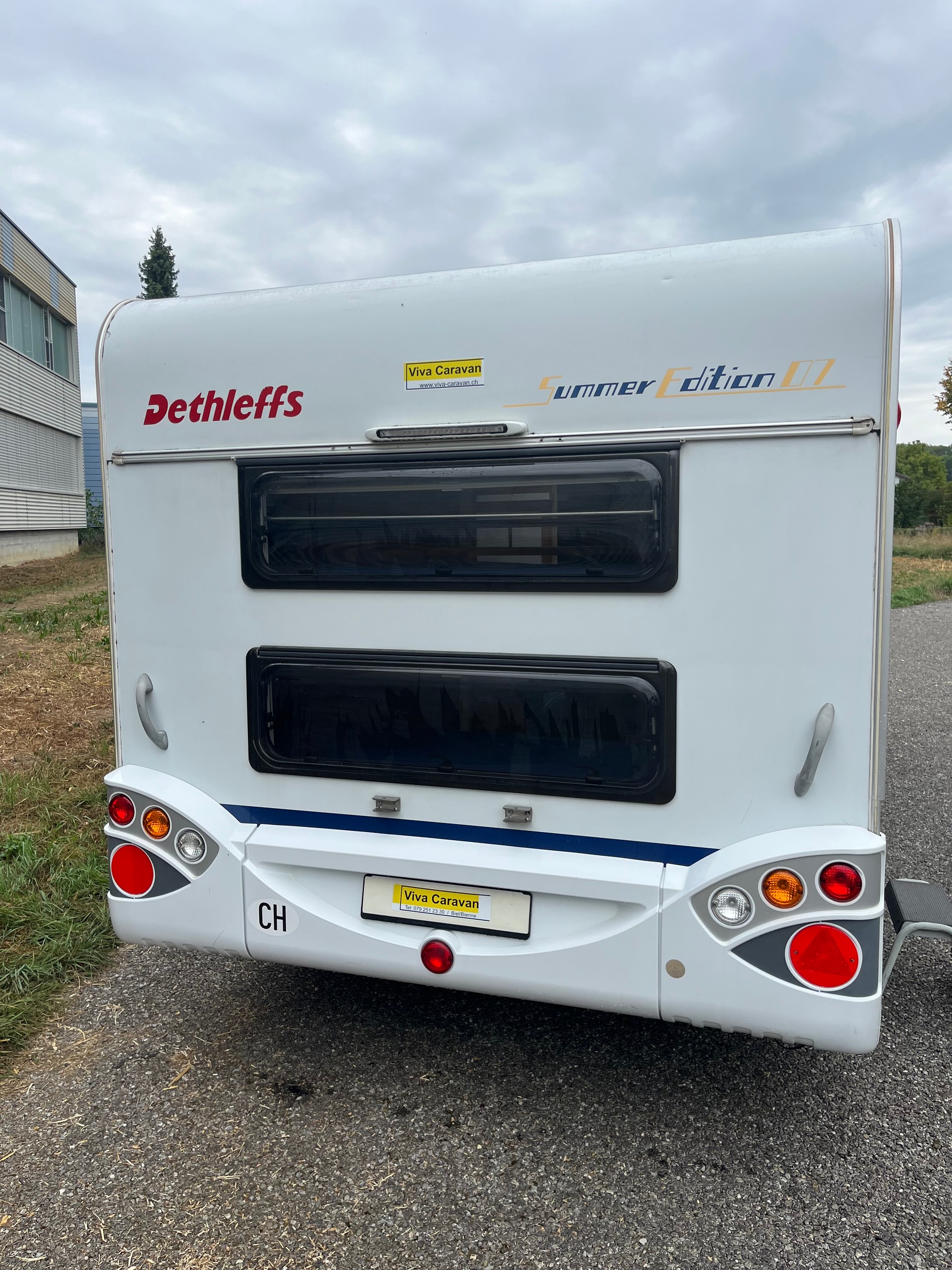 DETHLEFFS EL3 mit Kajüttenbett und Mover-image-2