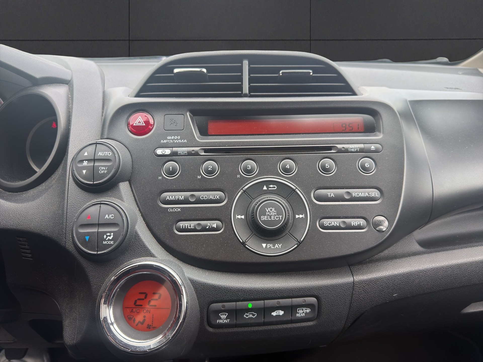 HONDA Jazz 1.4i Comfort-image-11