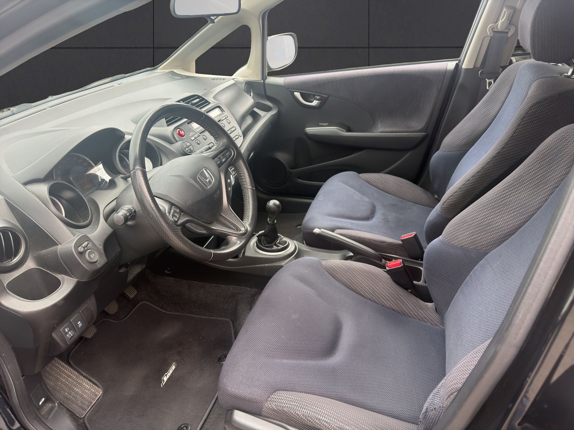 HONDA Jazz 1.4i Comfort-image-8
