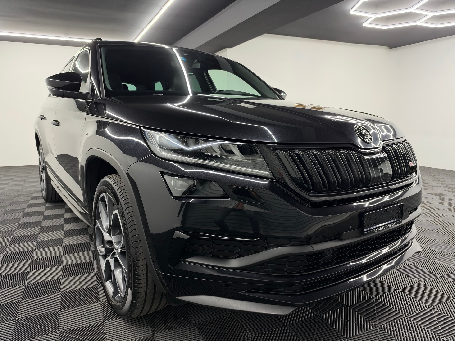 SKODA Kodiaq 2.0 Bi-TDI SCR RS 4x4 DSG-image-8