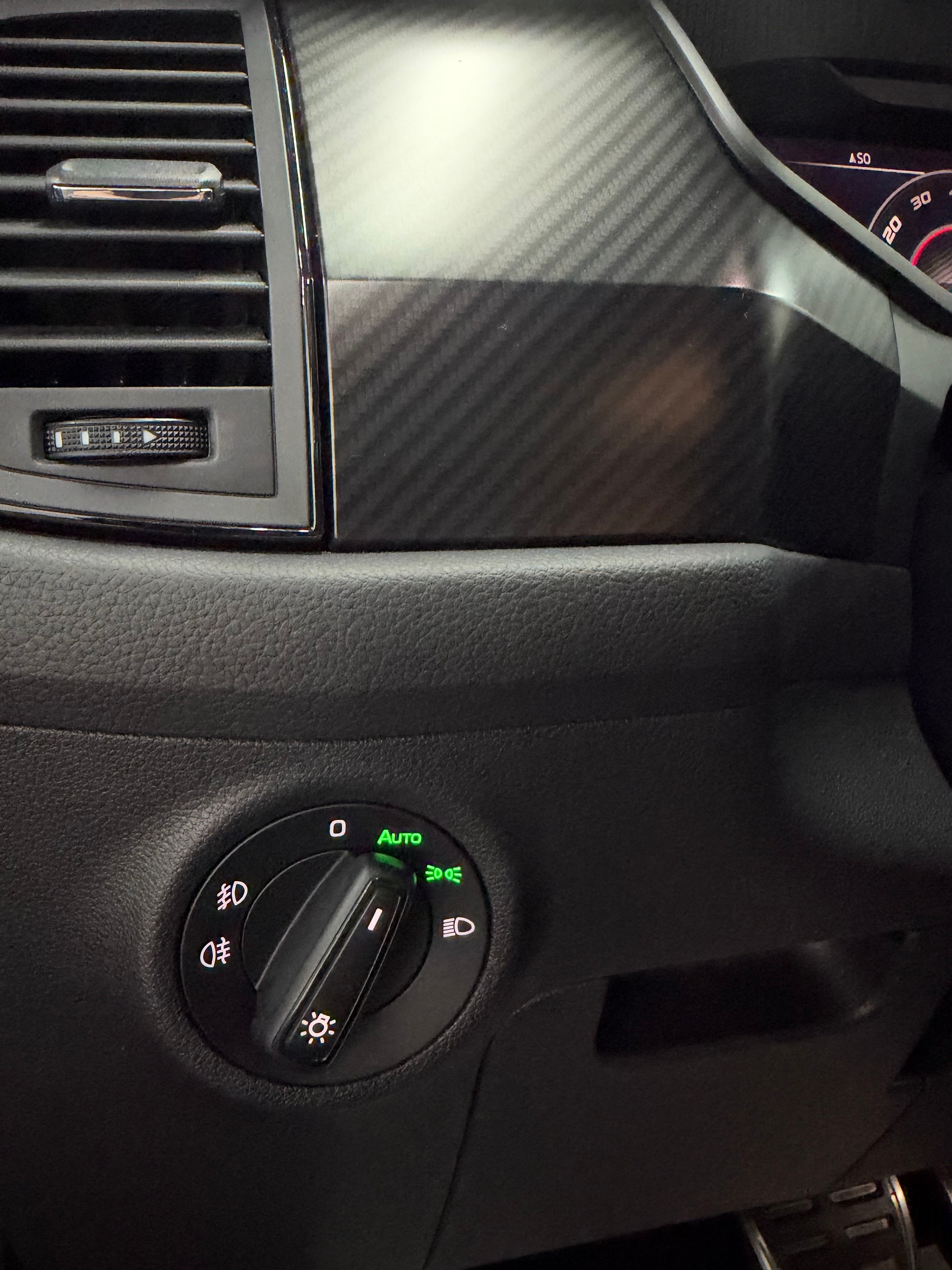 SKODA Kodiaq 2.0 Bi-TDI SCR RS 4x4 DSG-image-25