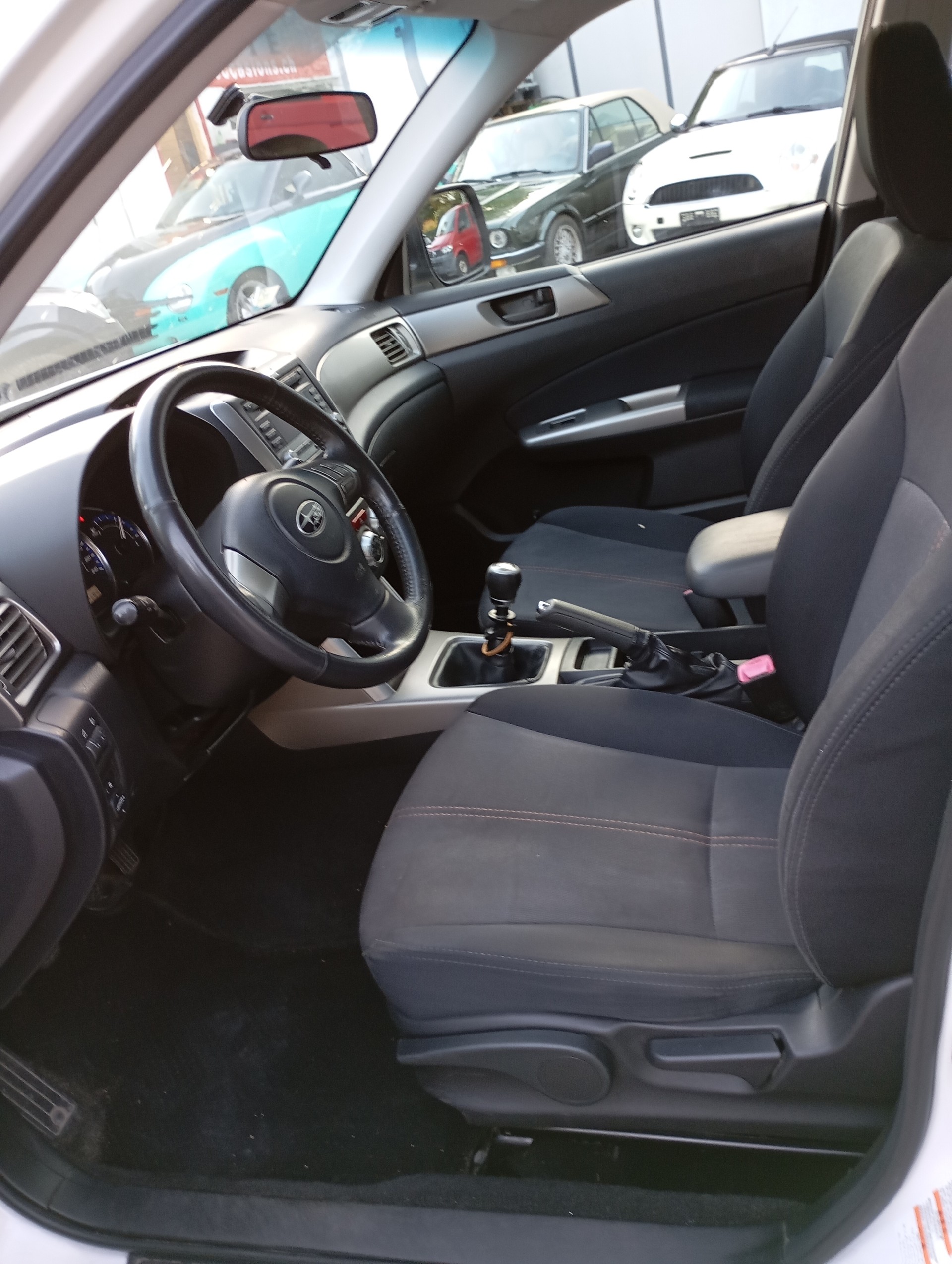 SUBARU Forester 2.0D X Swiss-image-8