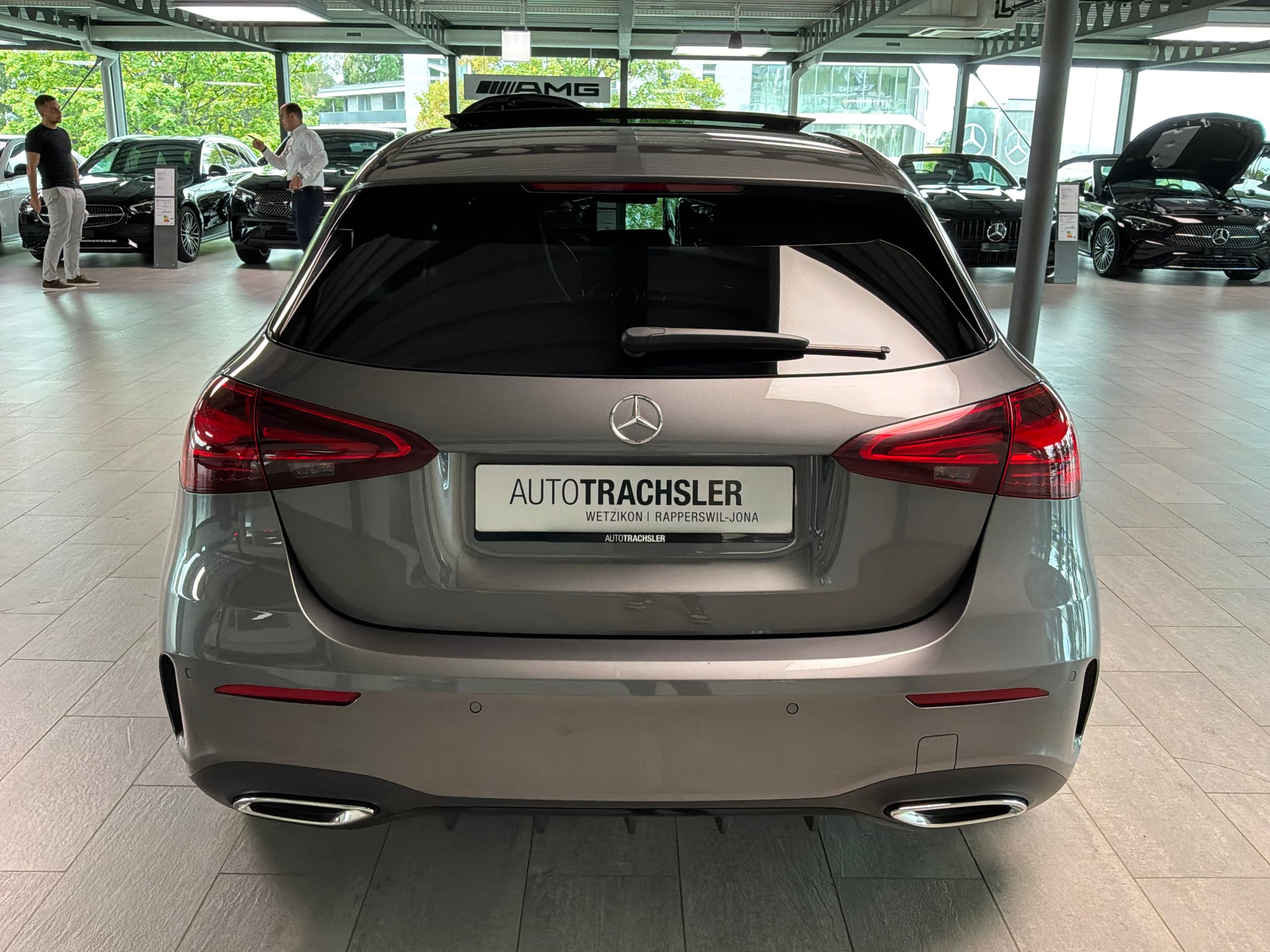 MERCEDES-BENZ A 220 4Matic 8G-DCT-image-4