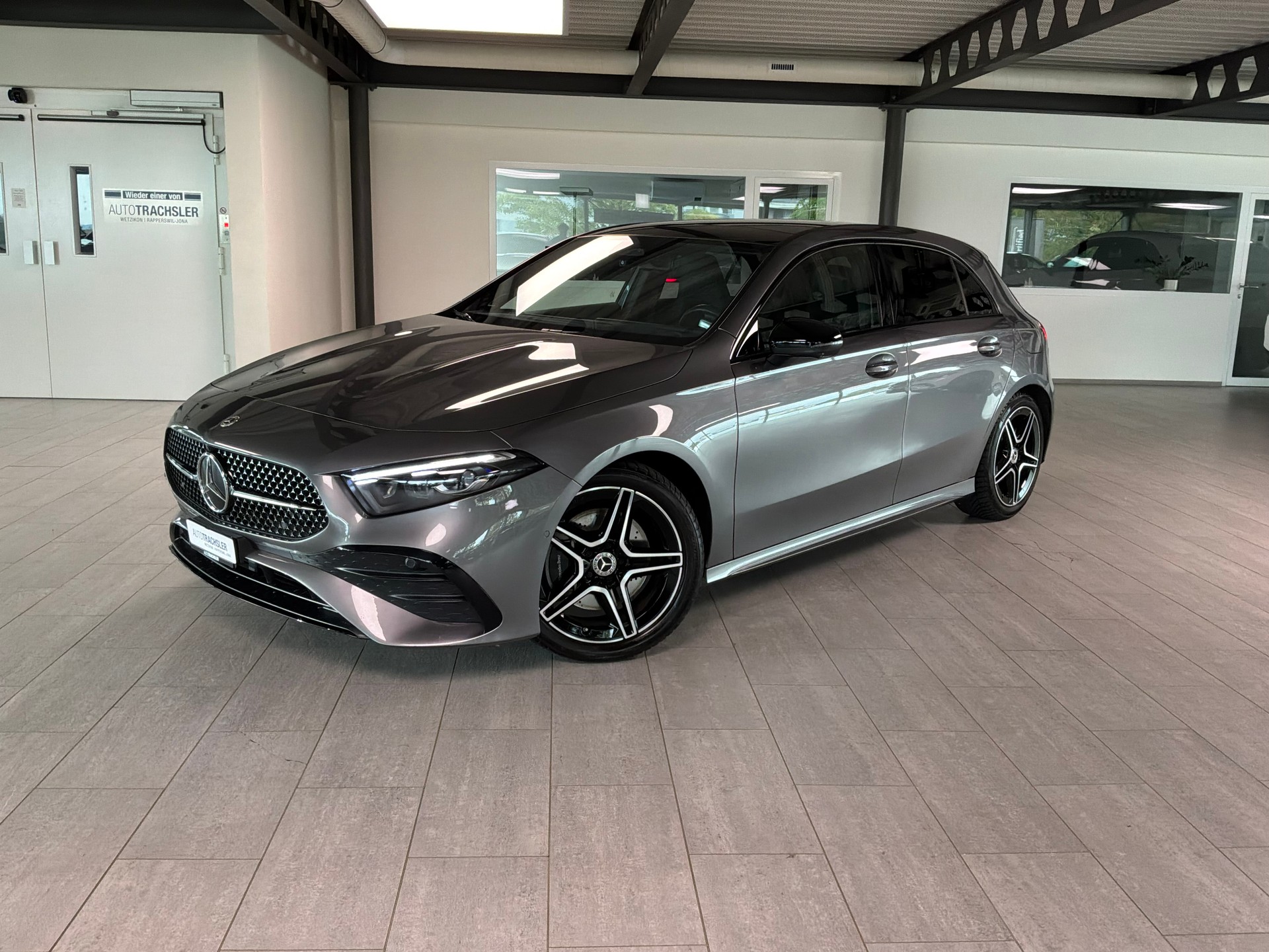 MERCEDES-BENZ A 220 4Matic 8G-DCT-image-0