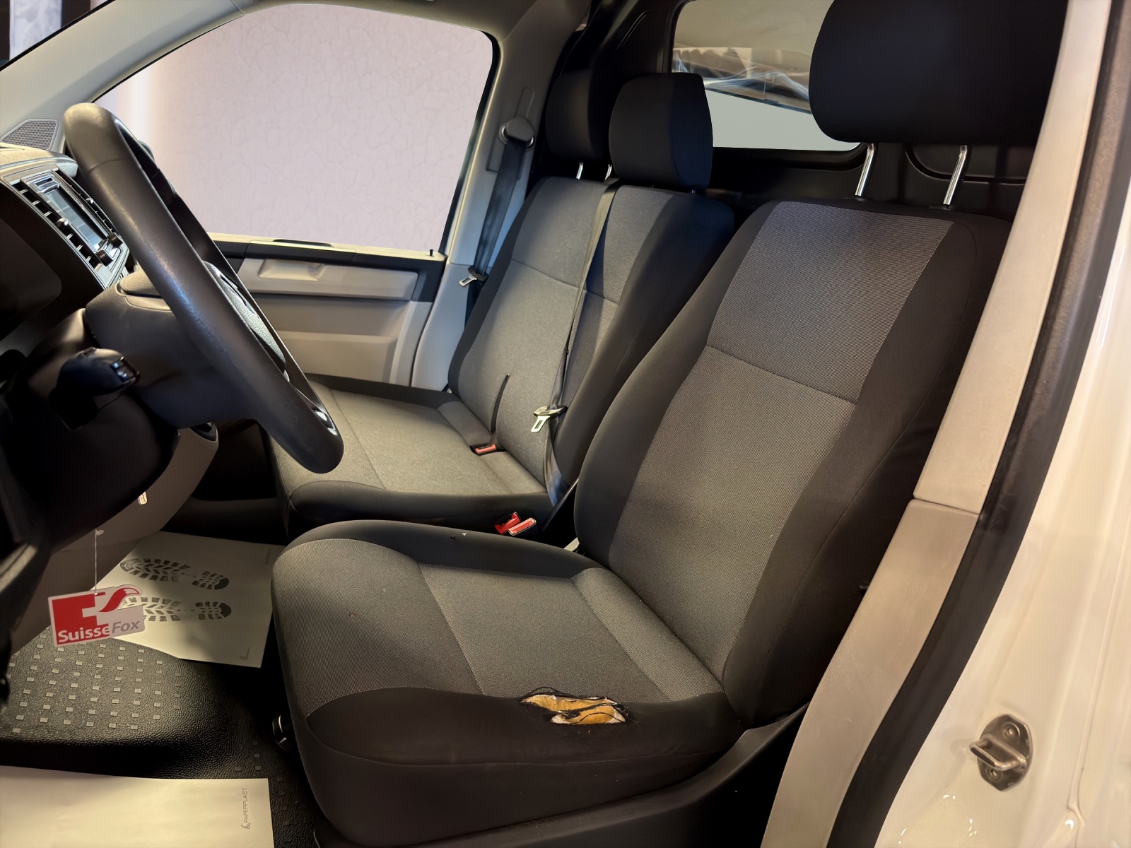 VW VW T6 2.0 TDI Transporter-image-13