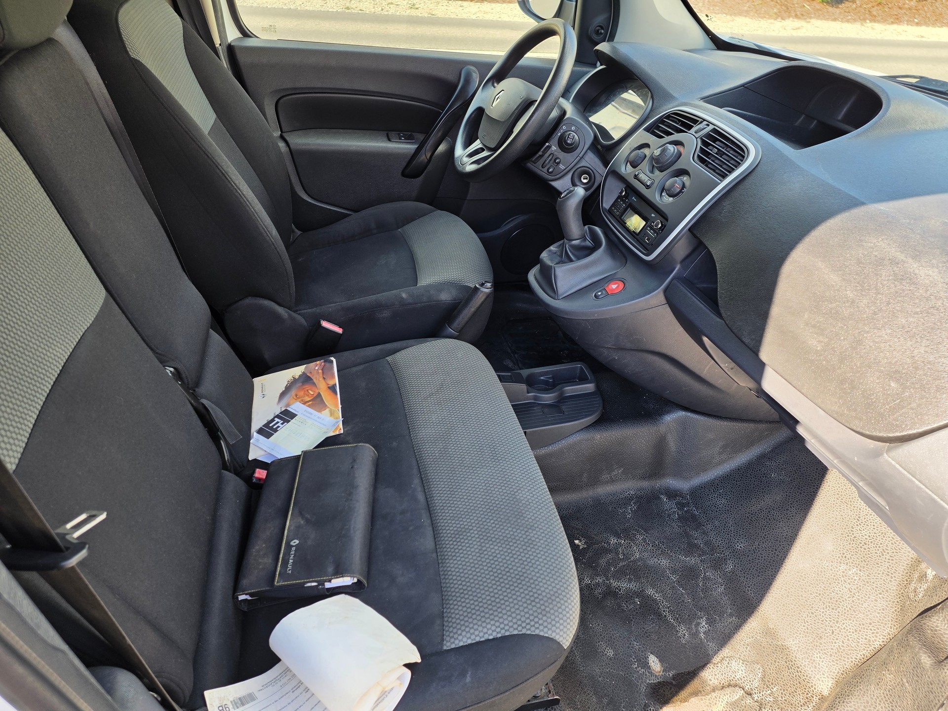 RENAULT Kangoo Maxi dCi 90 ENERGY Business 2 Pl./2 pl.-image-4