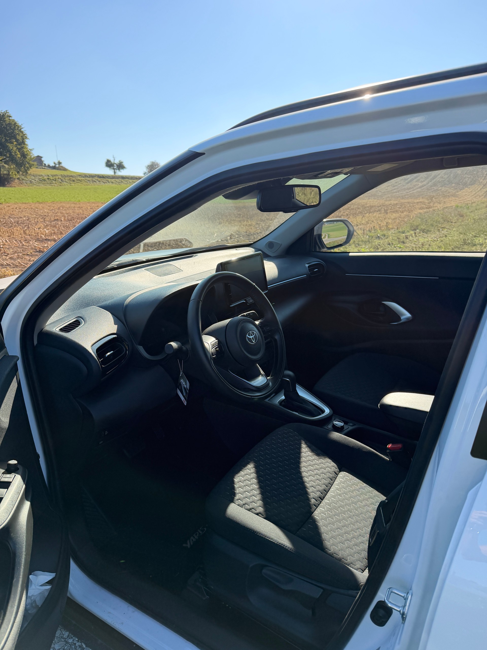 TOYOTA 1.5 VVT-i HSD Comfort-image-5