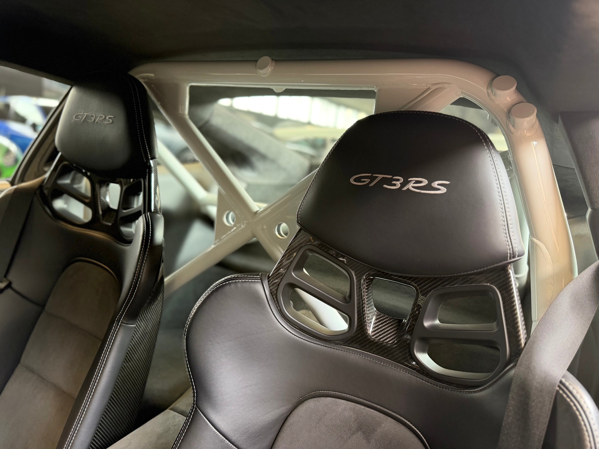 PORSCHE 911 GT3 RS PDK-image-9