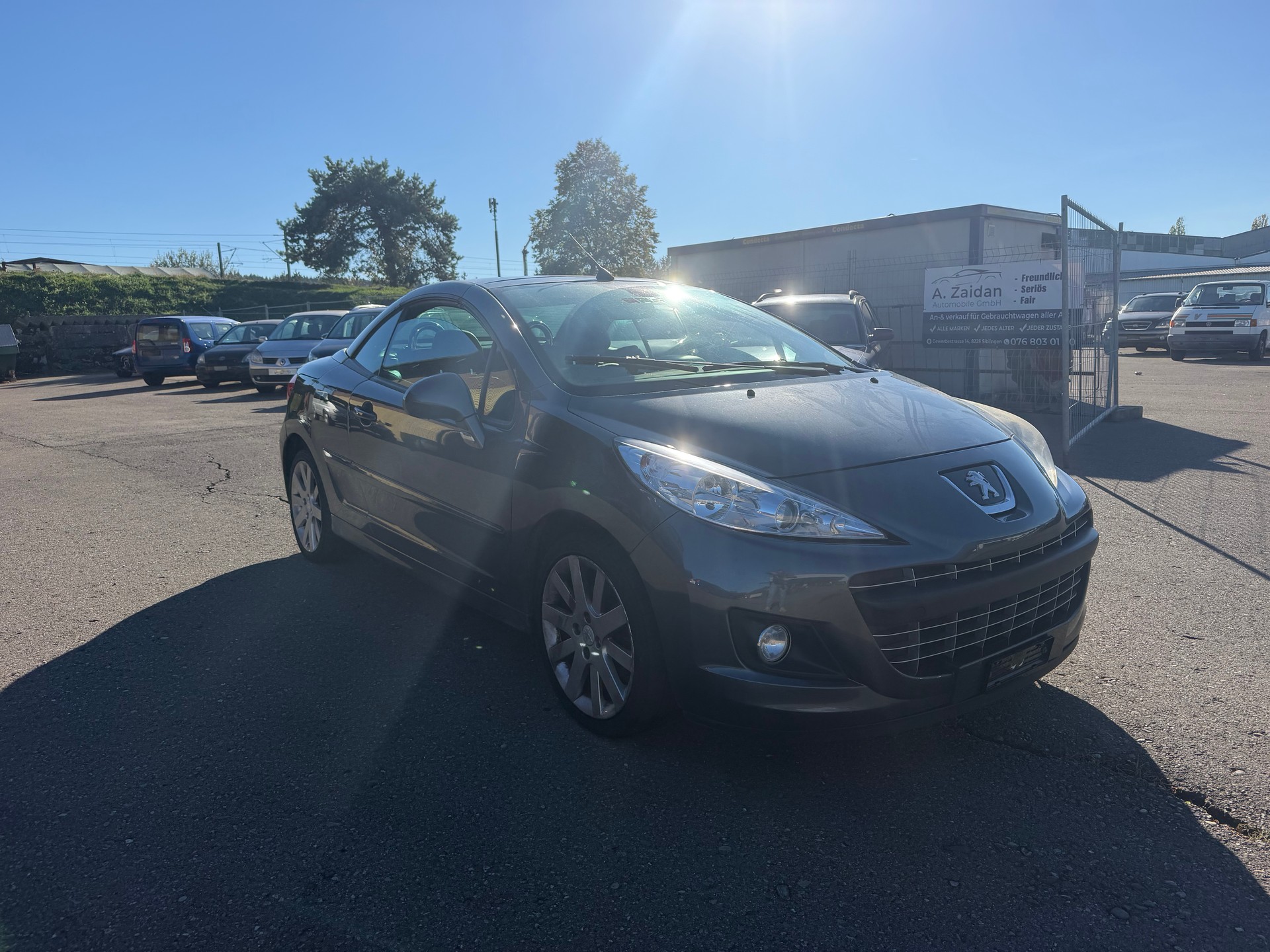 PEUGEOT 207 CC 1.6 16V Allure Automatic-image-2
