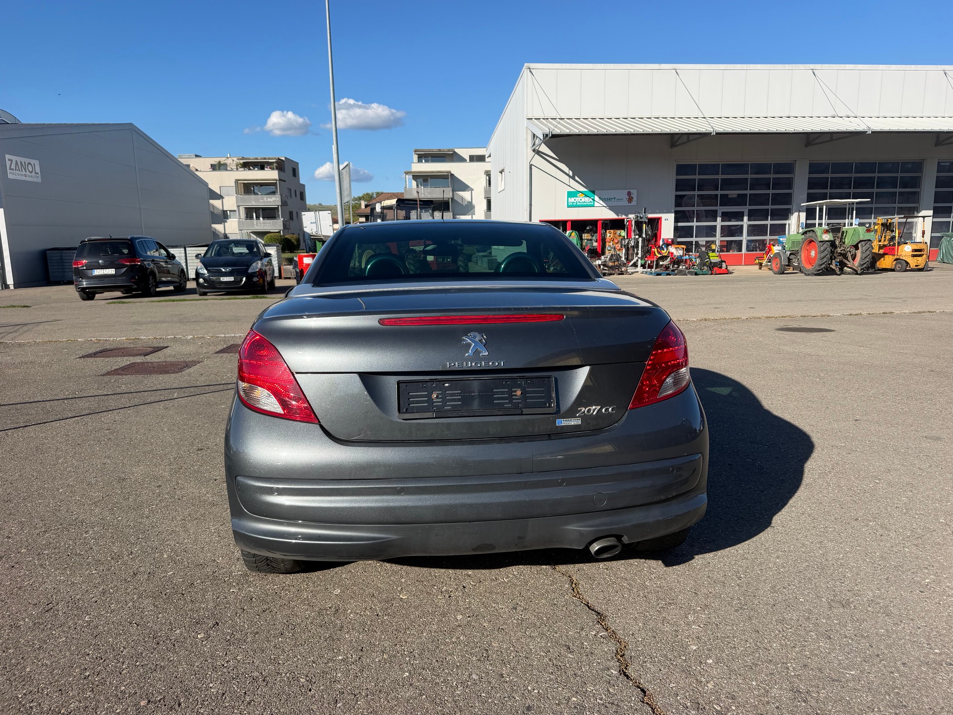 PEUGEOT 207 CC 1.6 16V Allure Automatic-image-4