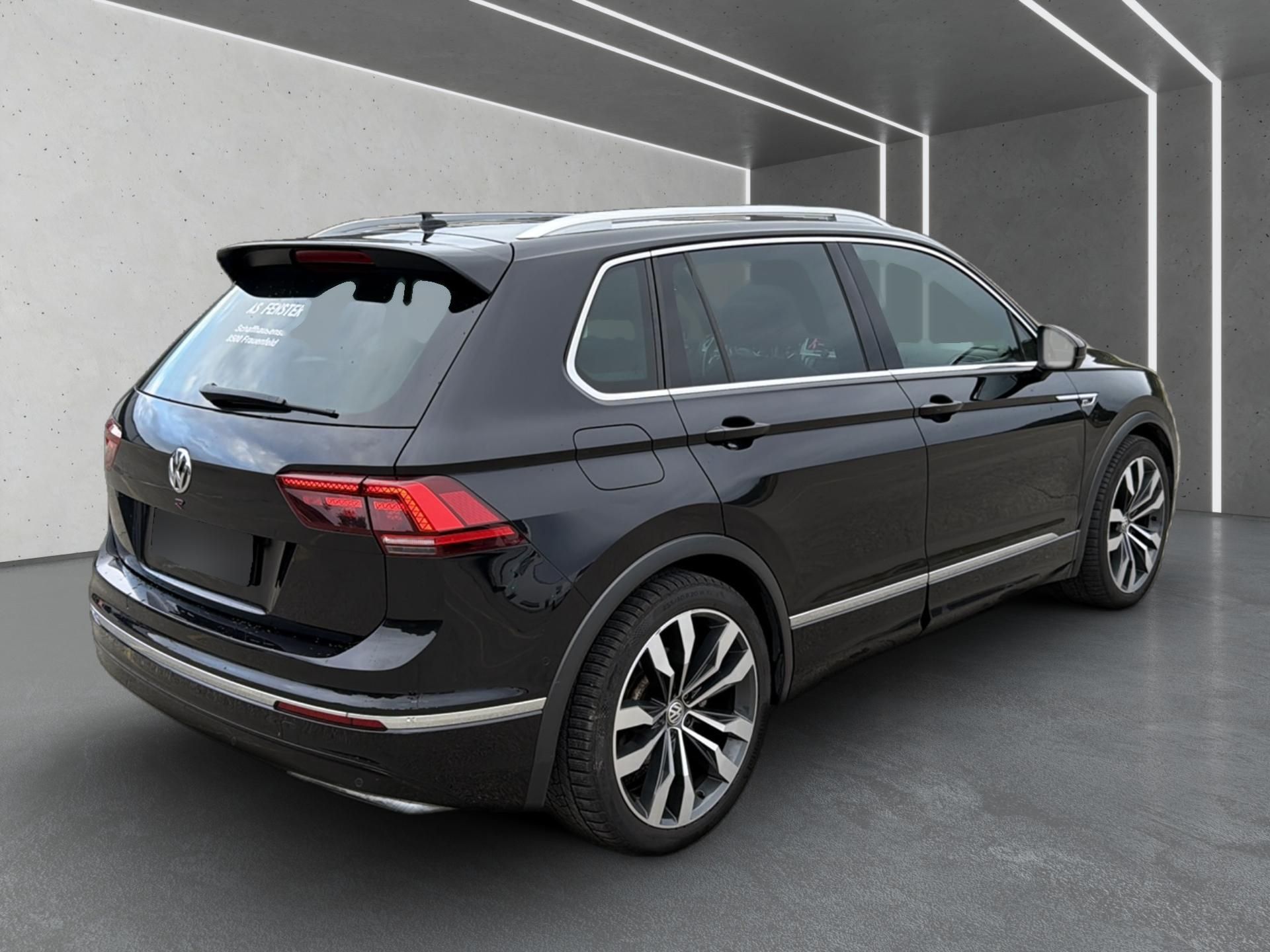 VW Tiguan 2.0 TDI BMT Highline 4Motion-image-5