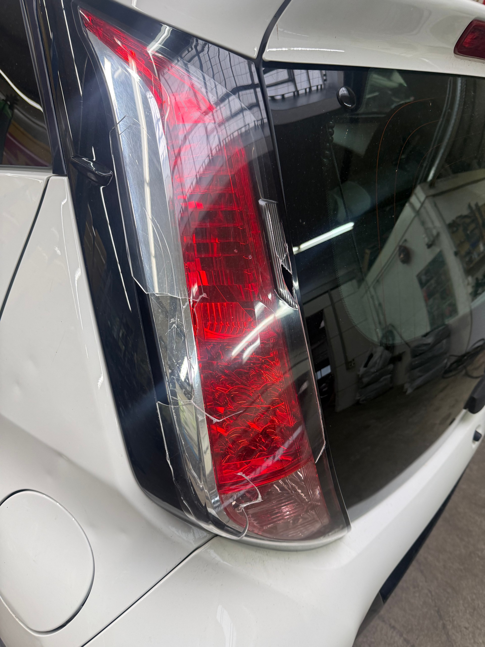 TOYOTA Aygo 1.0 VVT-i x-play-image-2
