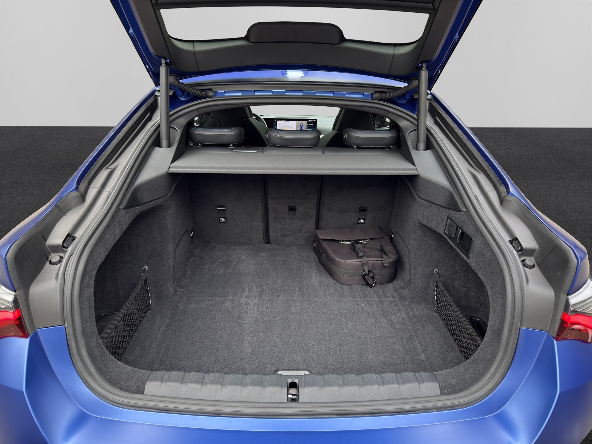 BMW i4 M50-image-20