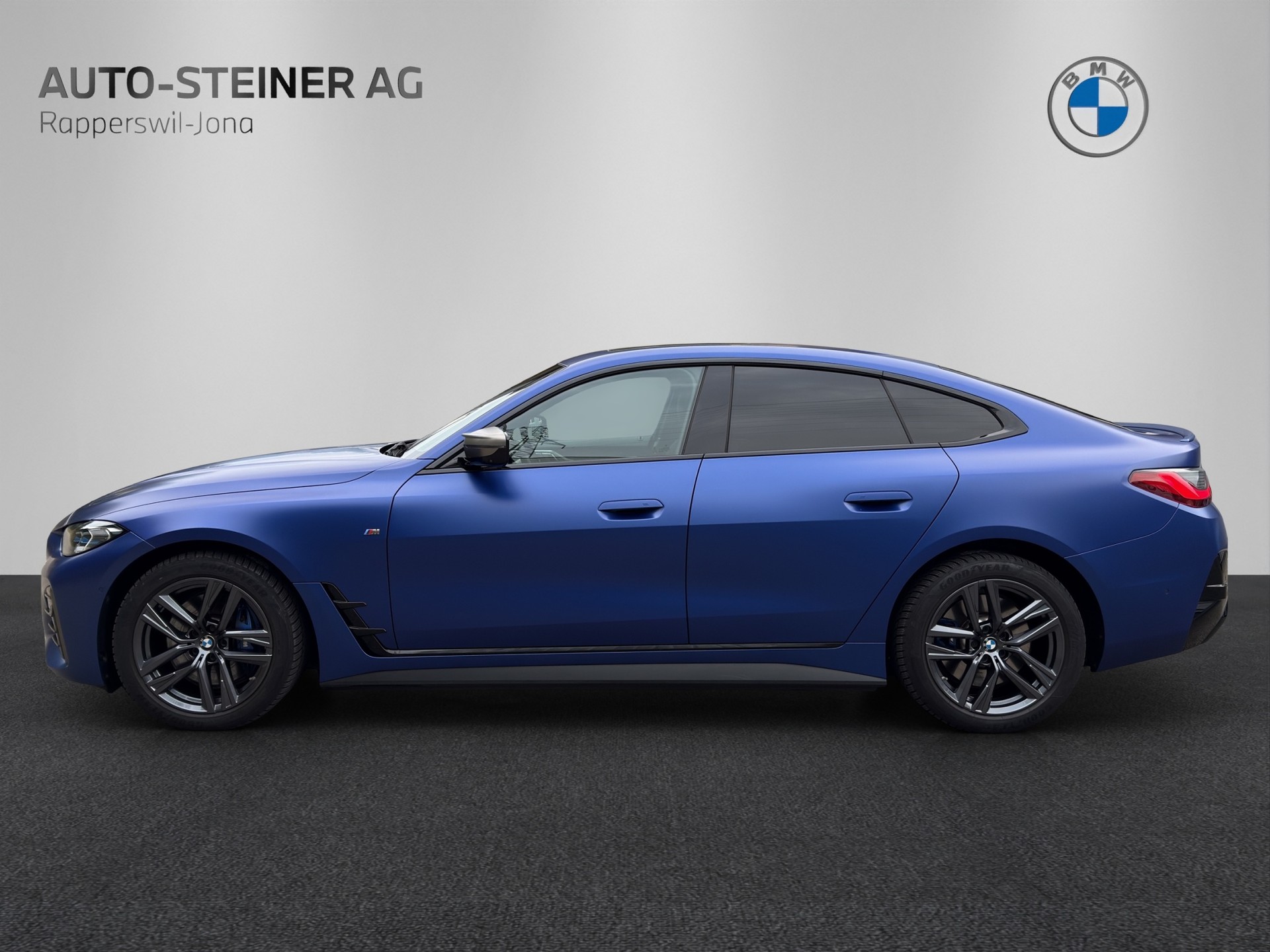 BMW i4 M50-showroom-element-1